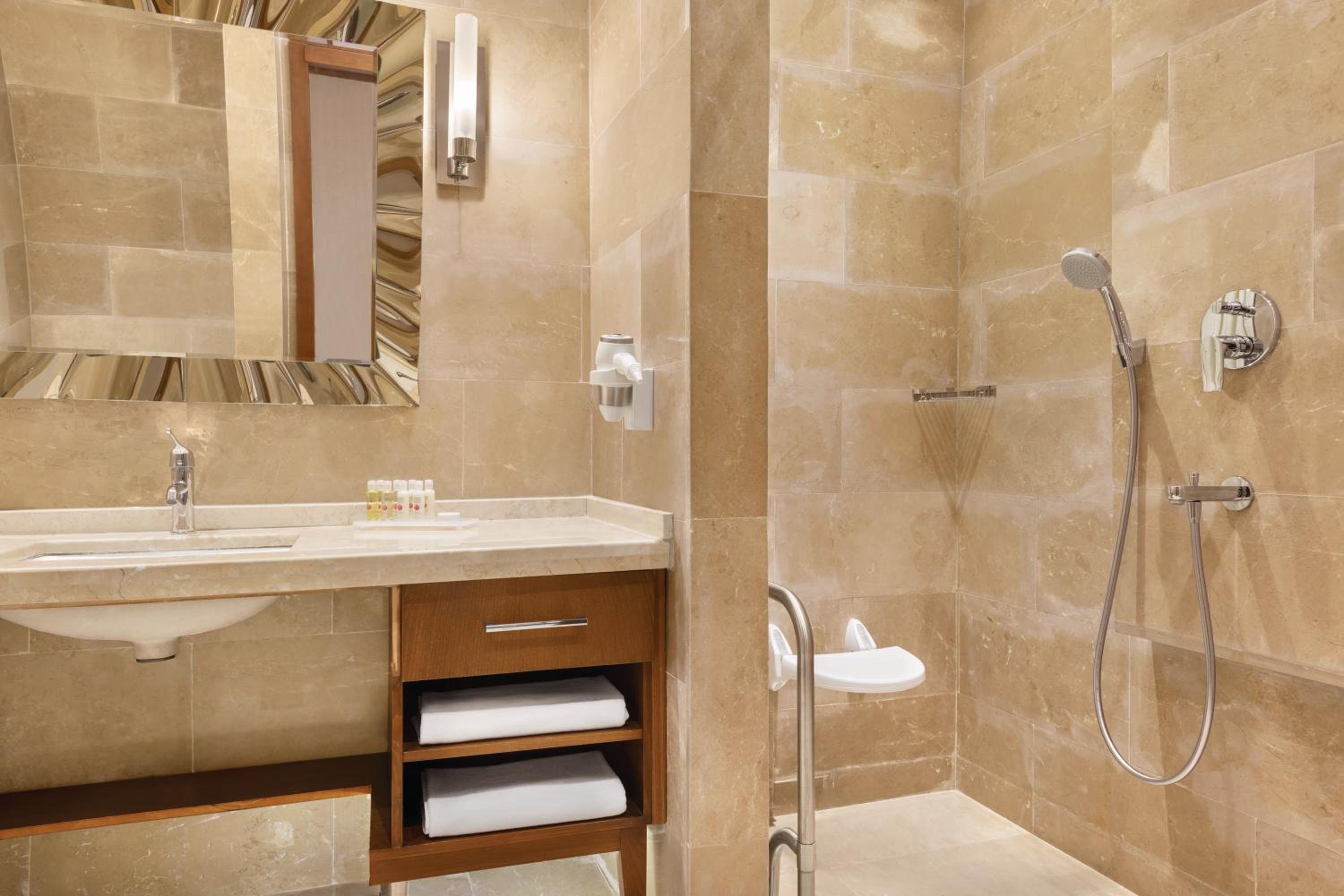 Days Hotel by Wyndham İstanbul Maltepe - Image 41