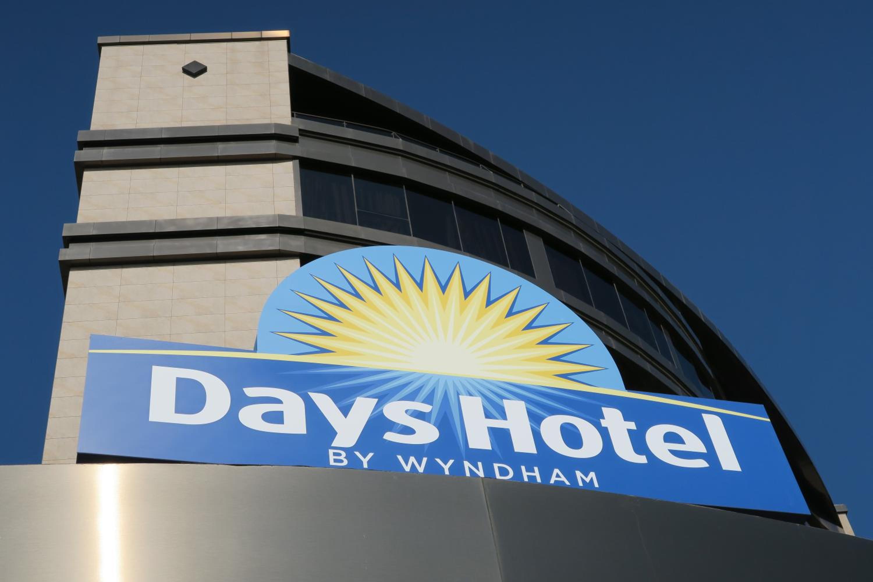 Days Hotel by Wyndham İstanbul Maltepe - Image 8