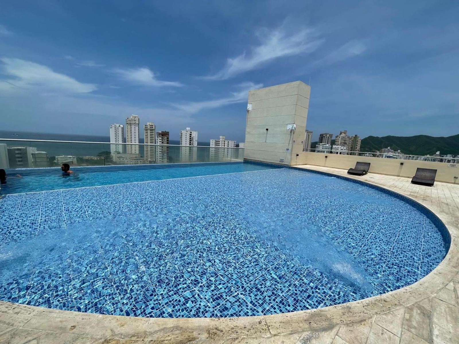 Hotel Rodadero Sur Confortable - Image 1