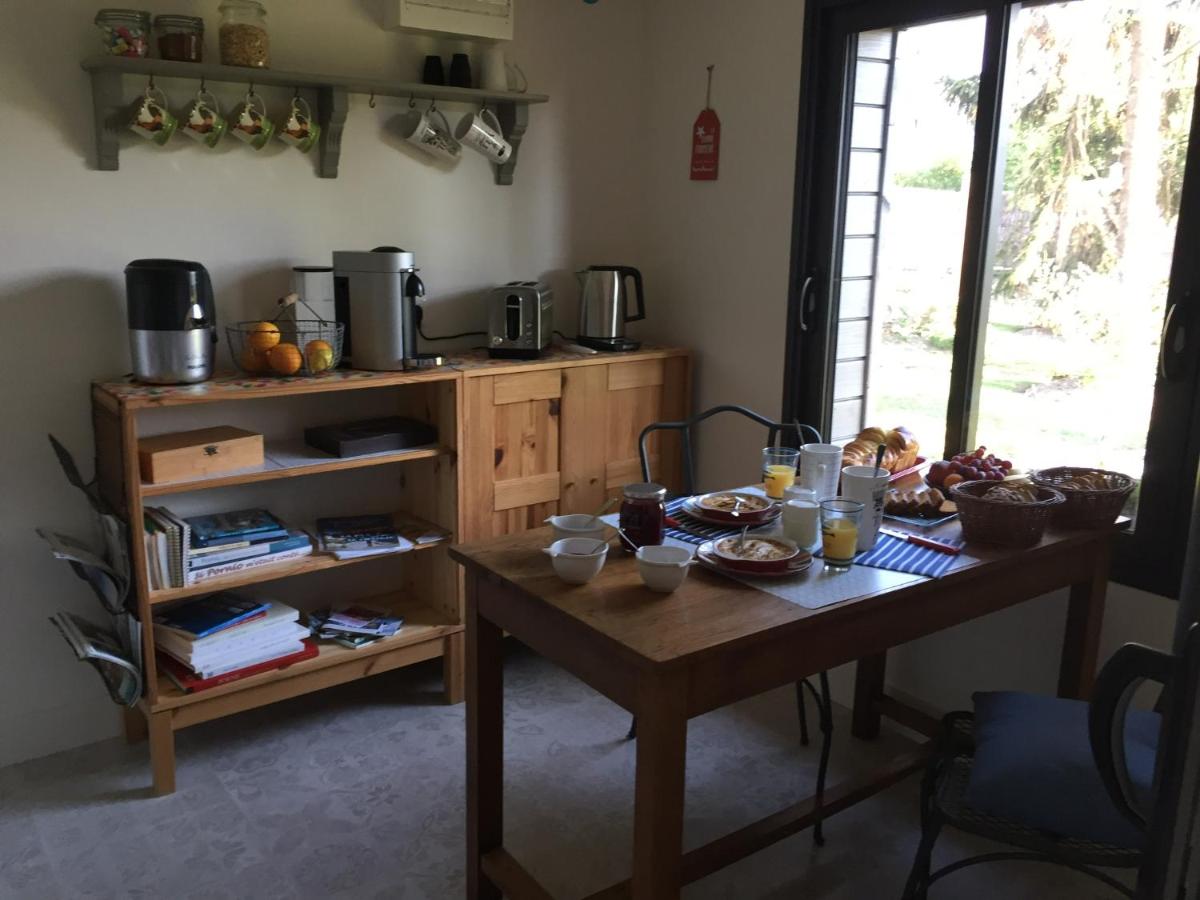 A La Birochère Chambre d hôtes classée 3 clés et Accueil Vélo view 3