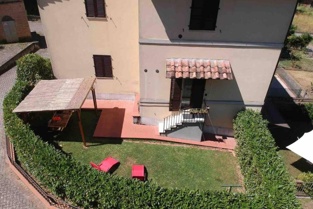 CasaZappa - In centro a piedi, parcheggio e giardino privato photo 2