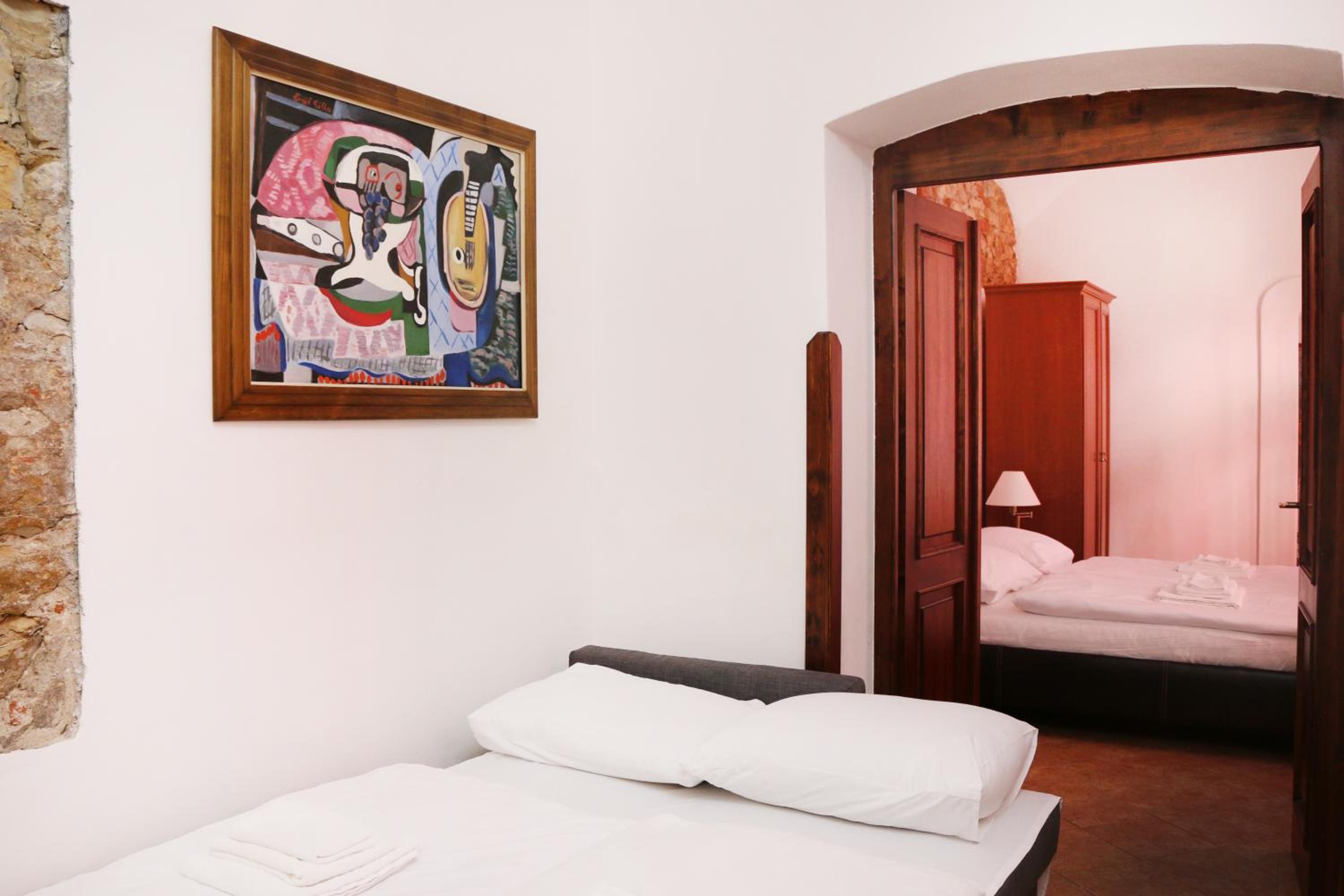 Residence Seven Angels