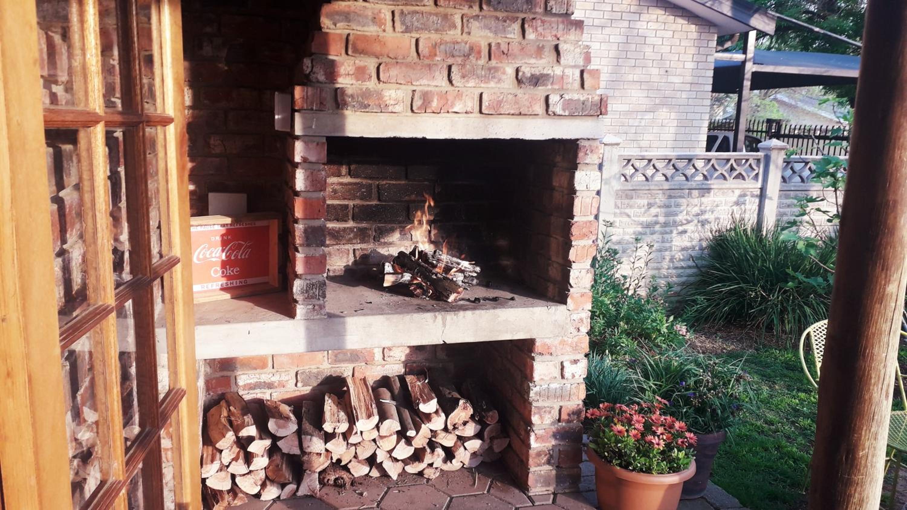Photo 18