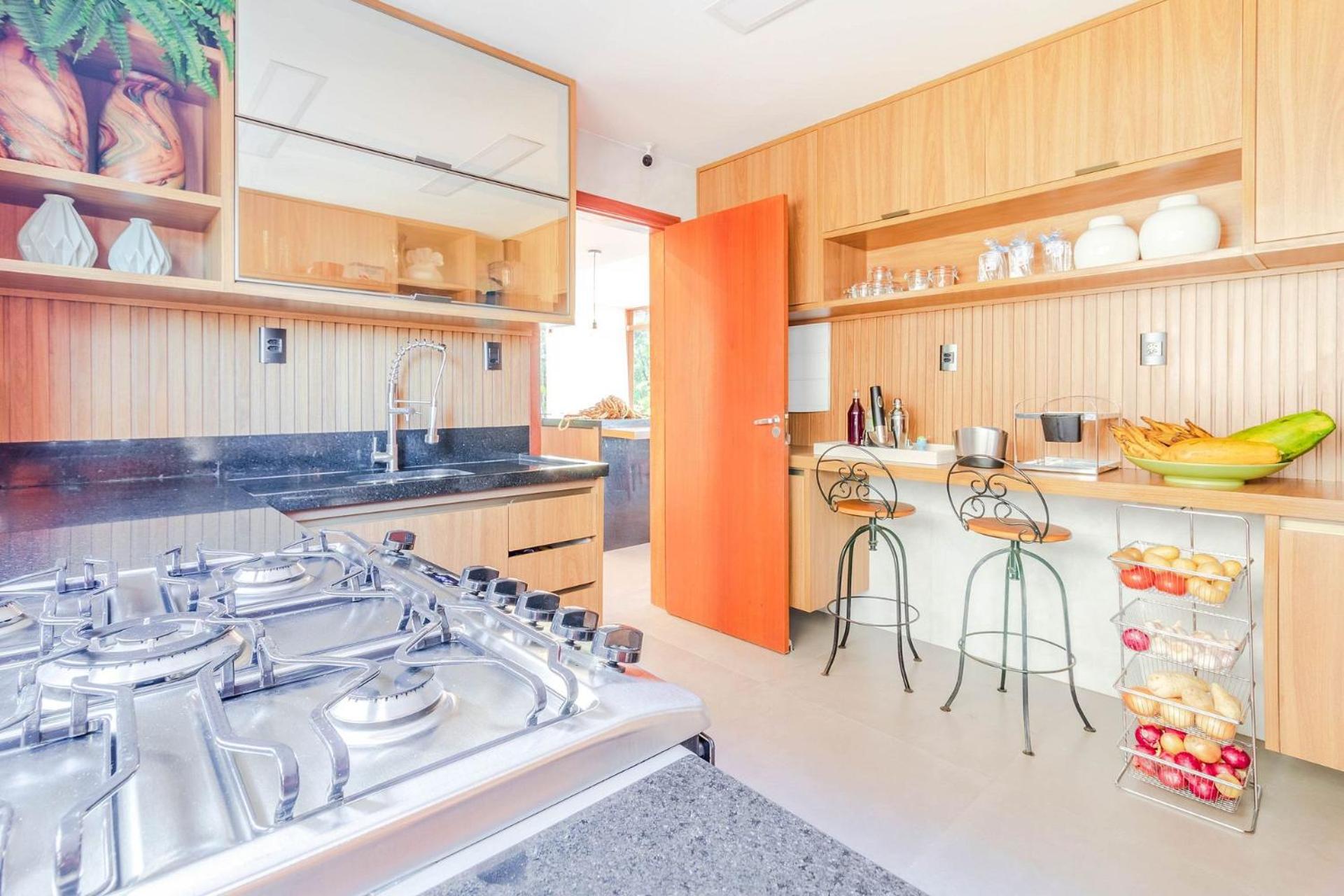 PF17 High Standard House 5 Suites, Day Careers Included - Praia do Forte