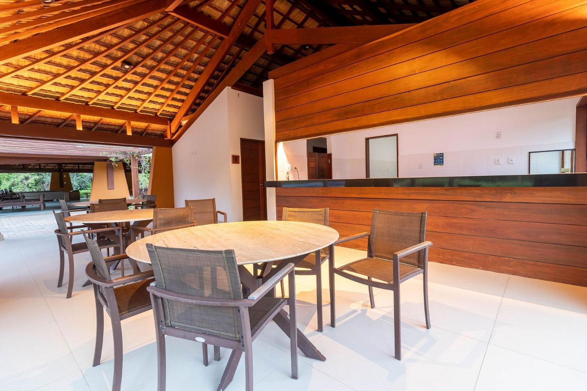PF17 High Standard House 5 Suites, Day Careers Included - Praia do Forte
