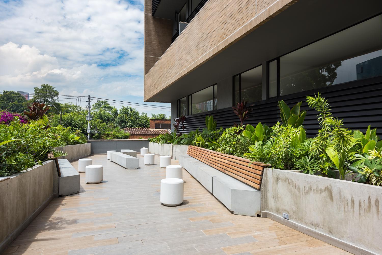 Go Living and Suites by Jalo