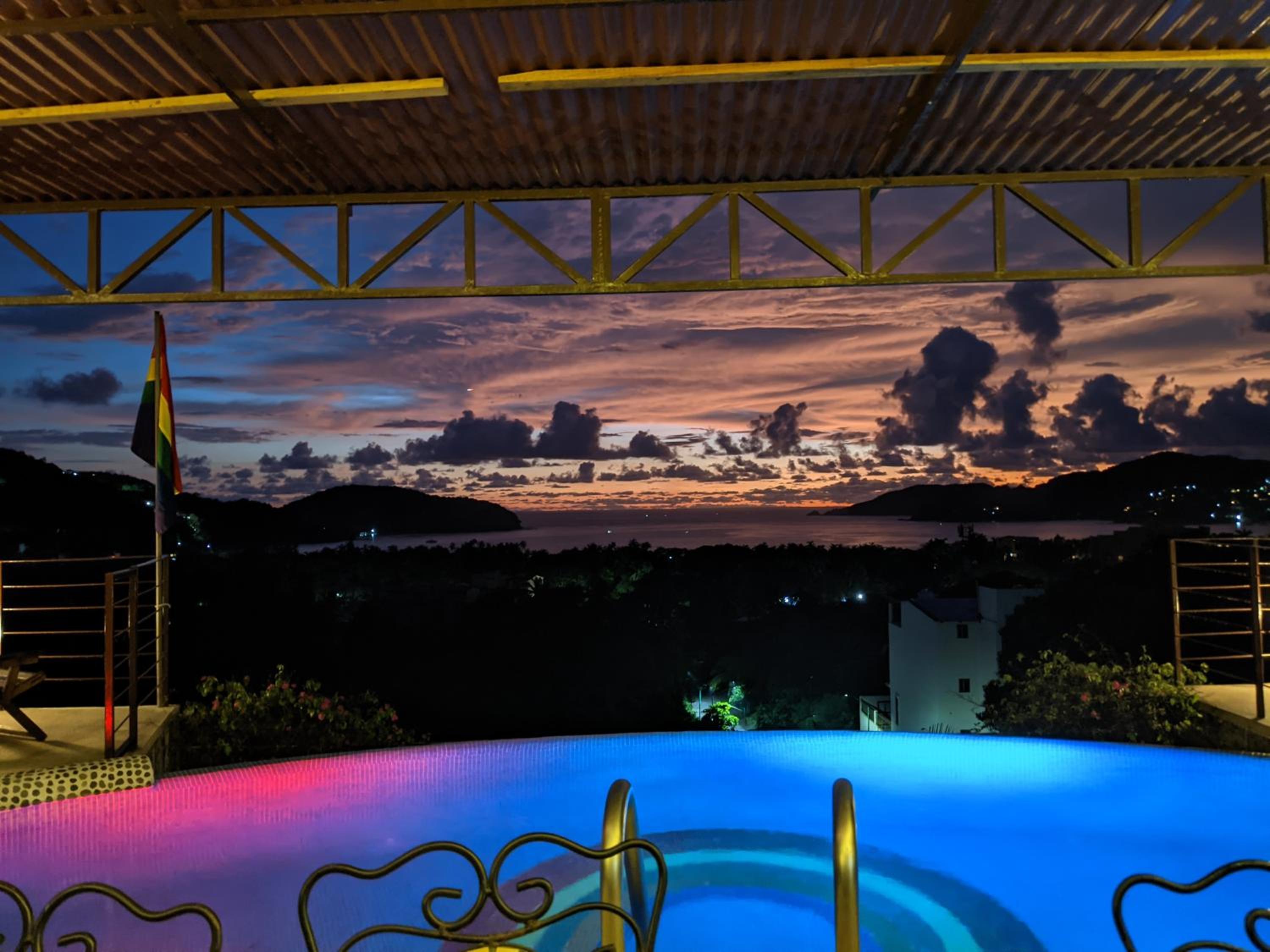 Casa Arcoiris Zihuatanejo B&B, photo 42