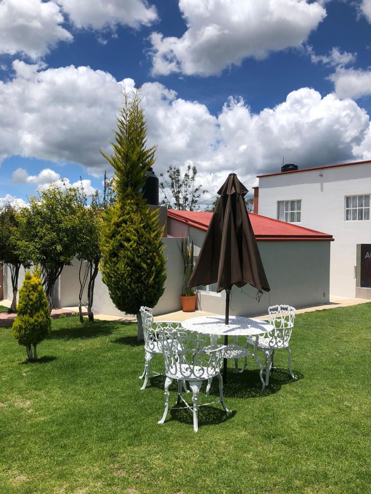 ANBAROA VILLAS