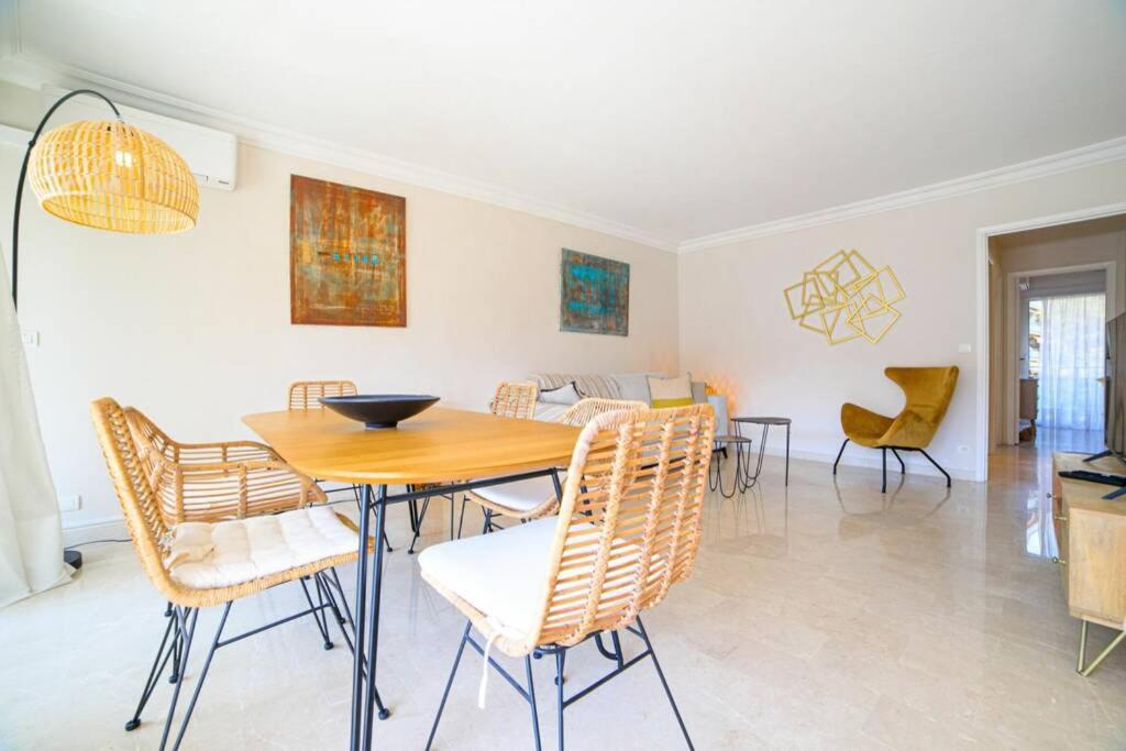 Le Bain De Soleil - Le Bain De Soleil 5 star Two bedroom apartment photo 5