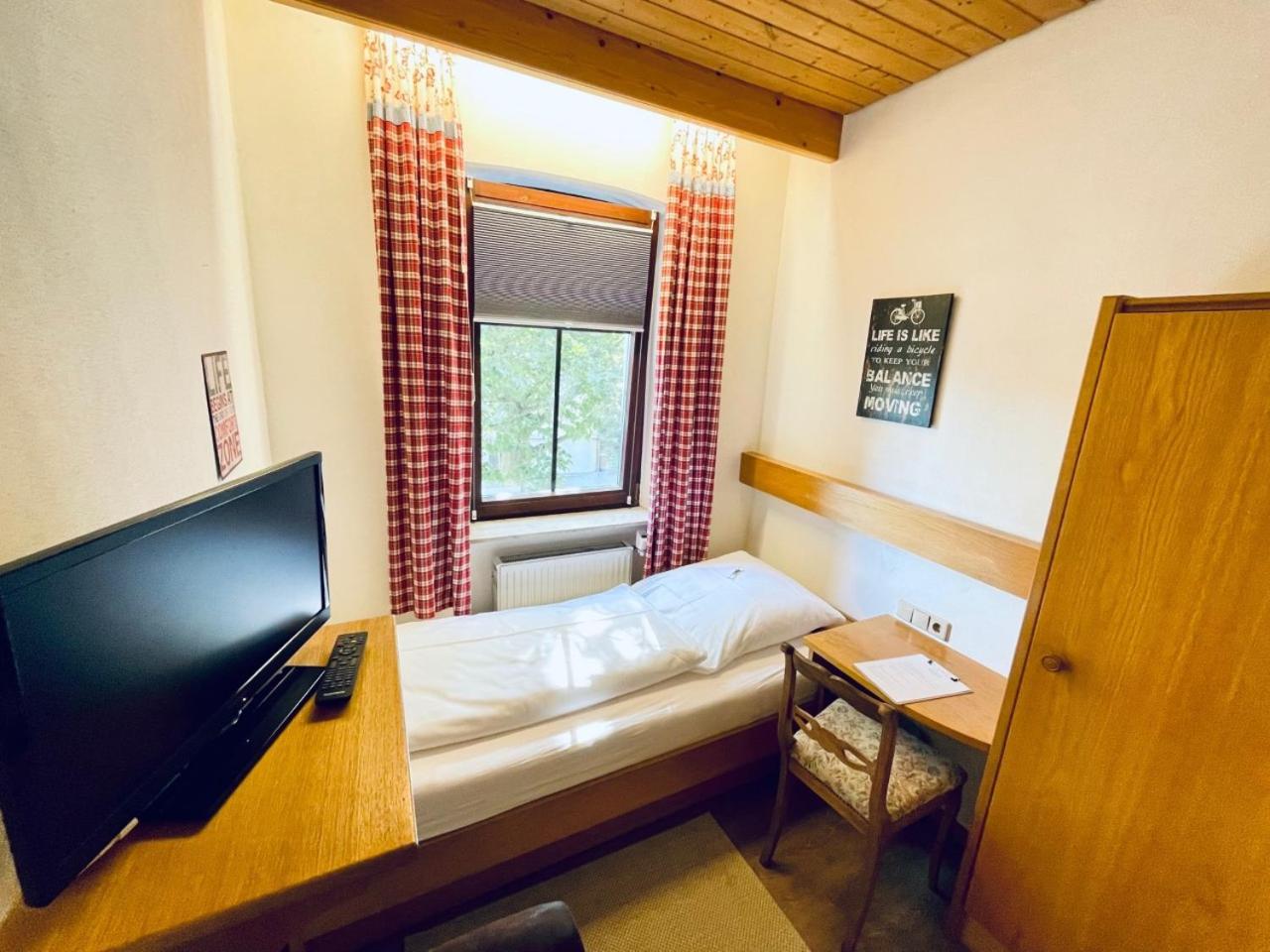 Bayerischer Hof - Property Image 17