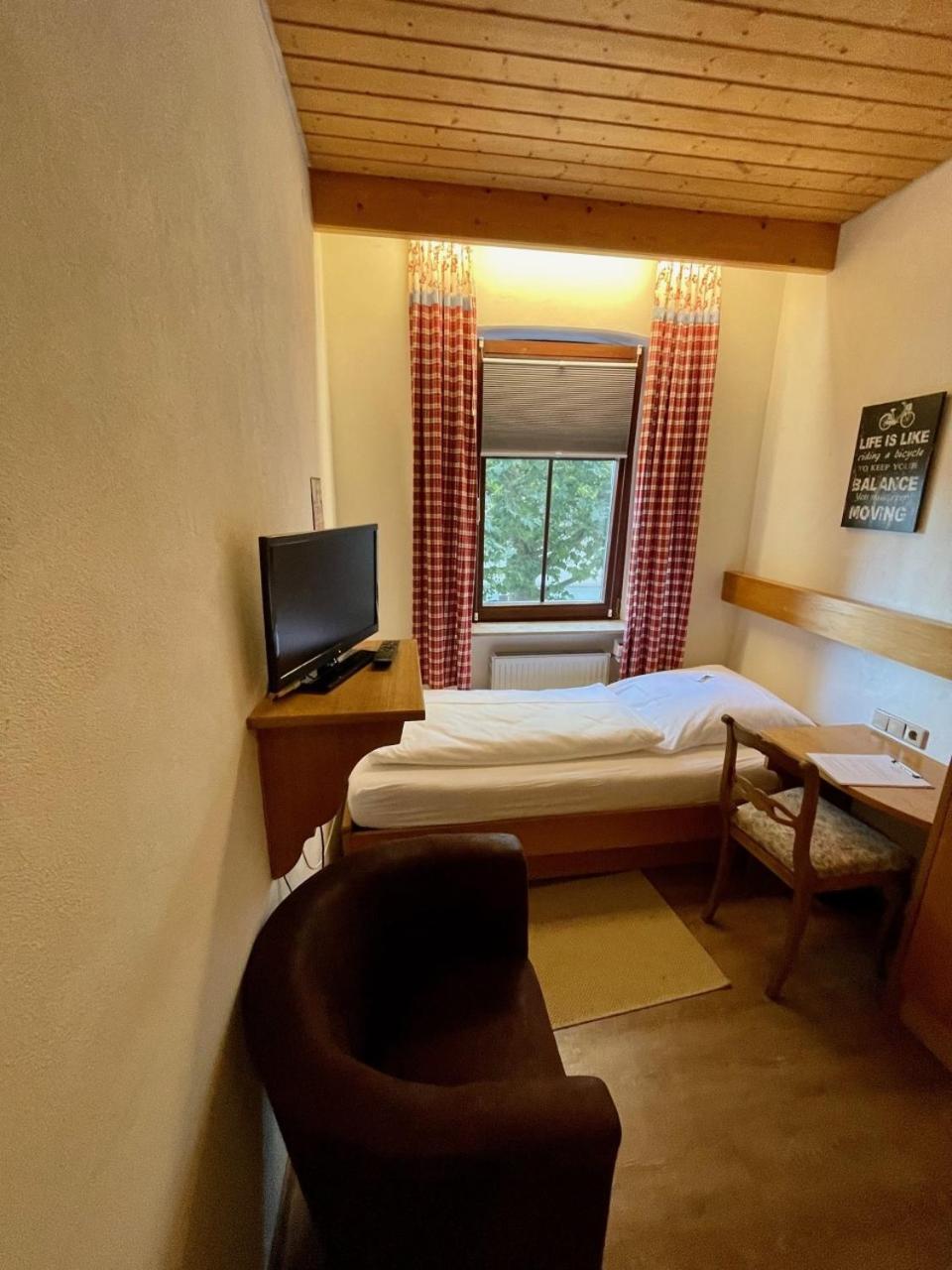 Bayerischer Hof - Property Image 14