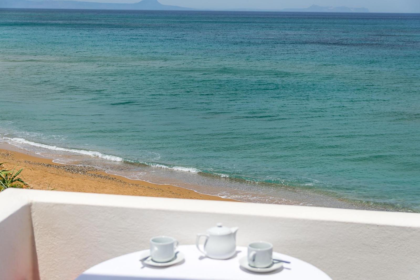 Alkionis Beach Hotel Apartments