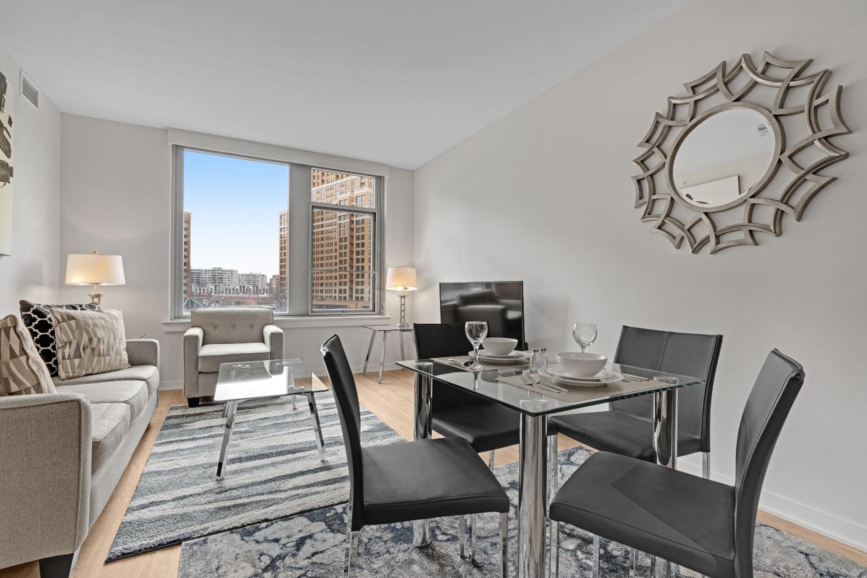 Global Luxury Suites Crystal City