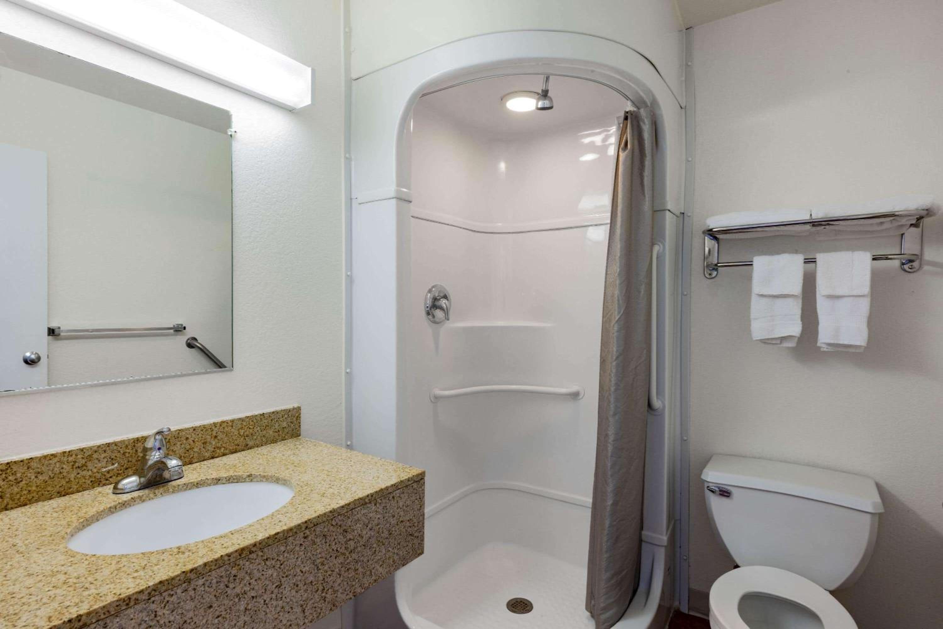 Travelodge by Wyndham Miles City