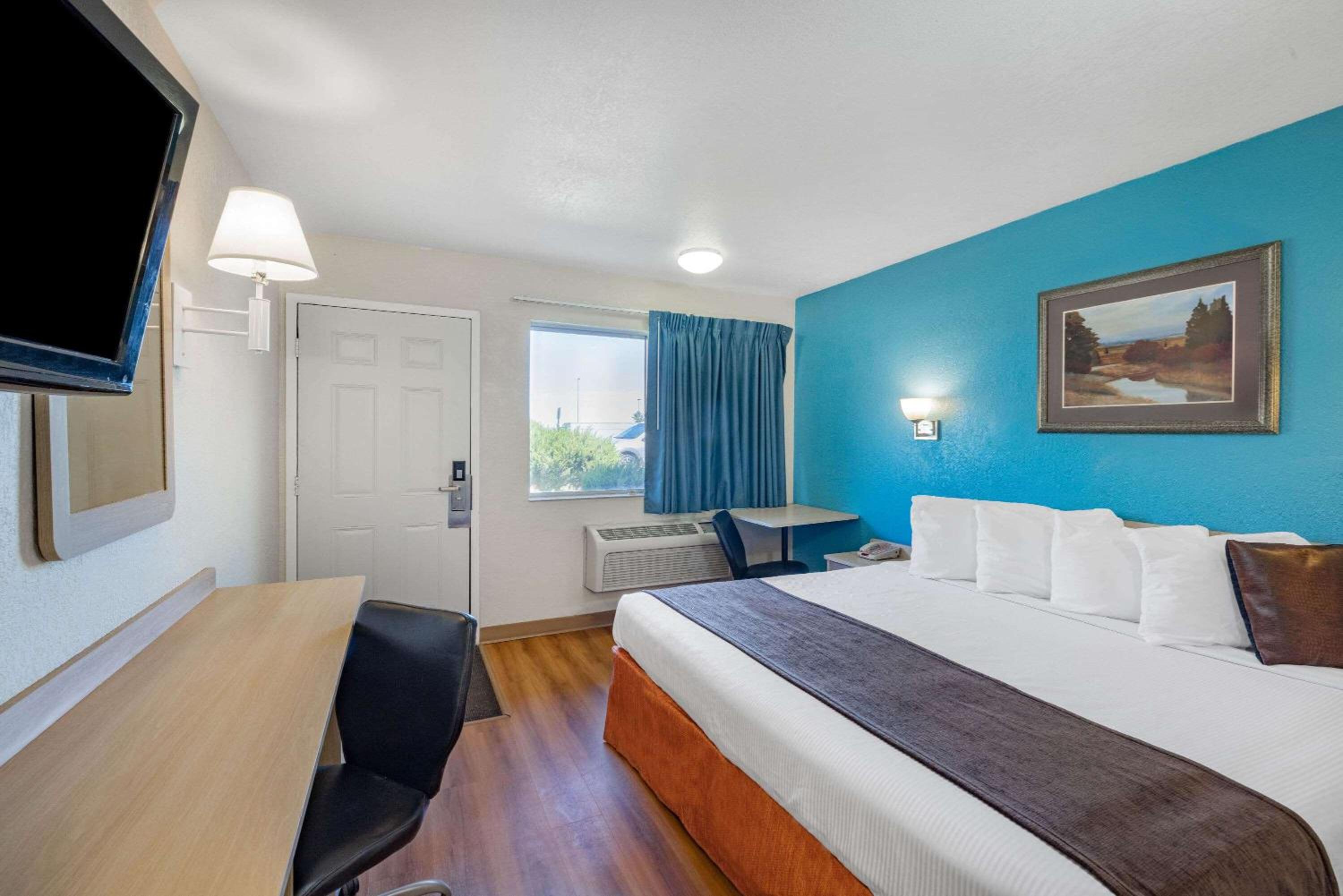 Travelodge by Wyndham Miles City