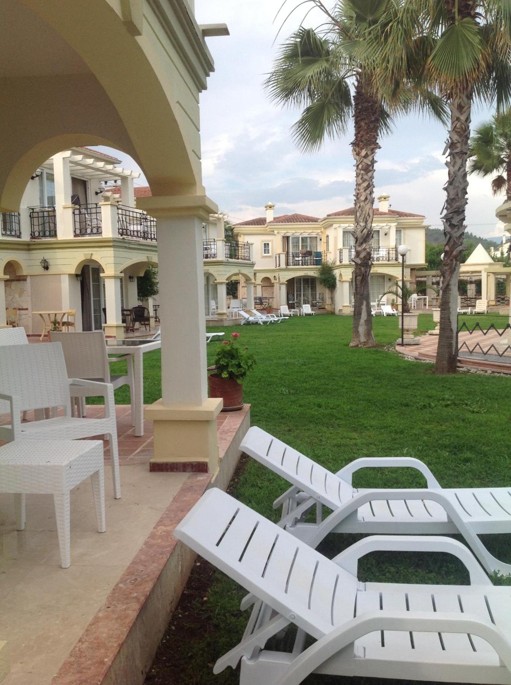 Villa B&D