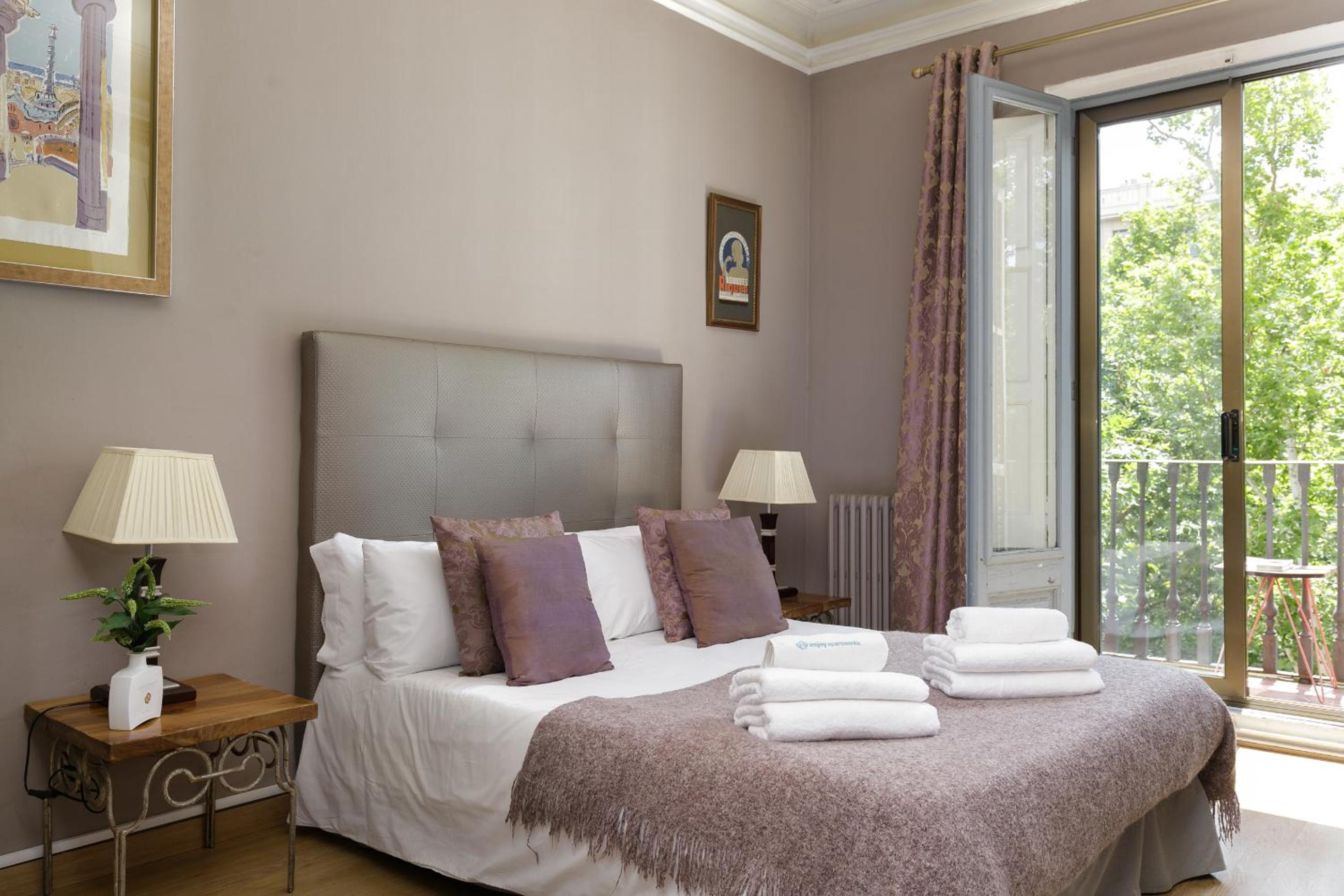 Enjoy Apartments Gran Via photo 4