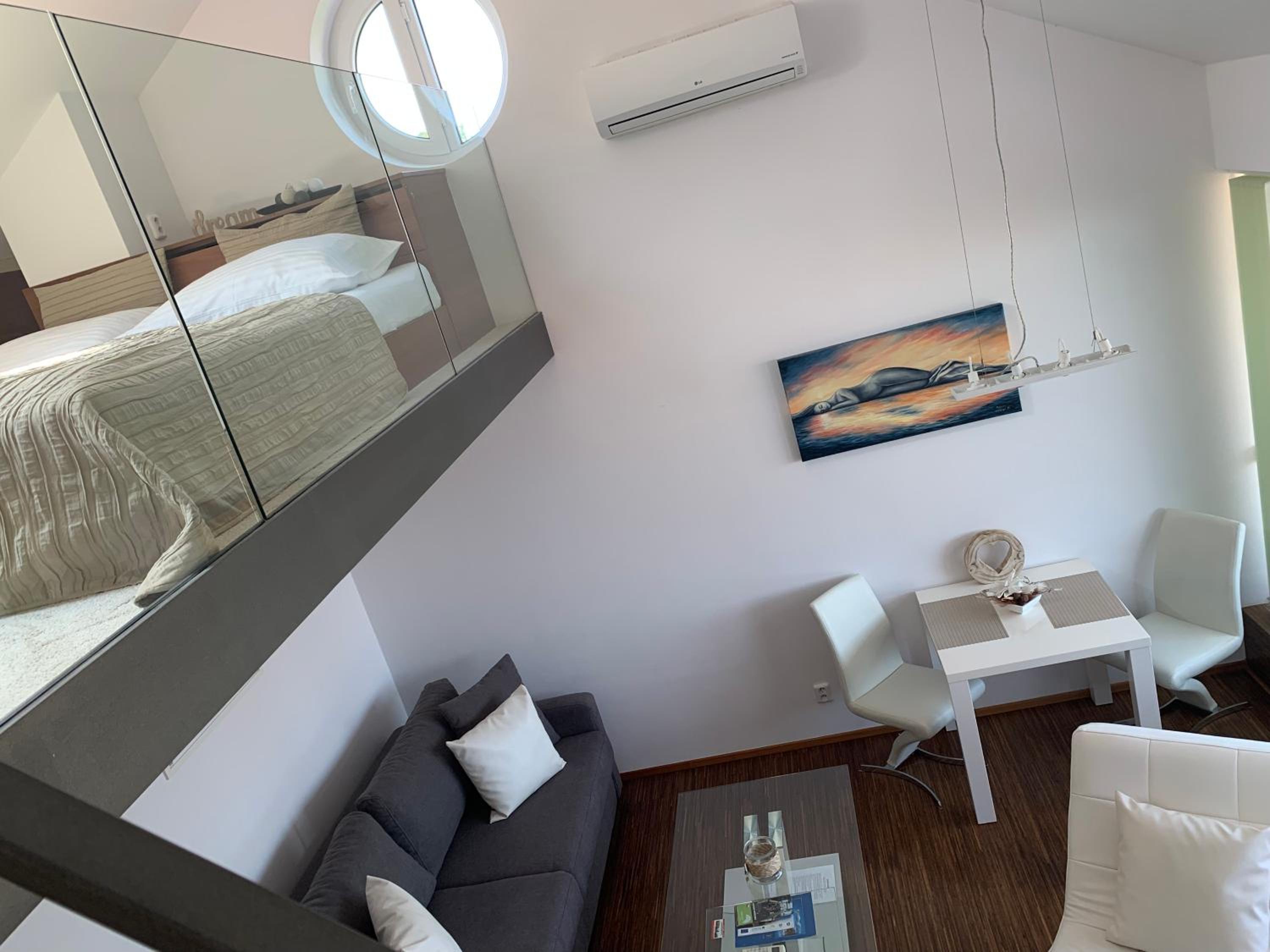 Apartmán Pálava 1 s terasou a výhledem na jezero