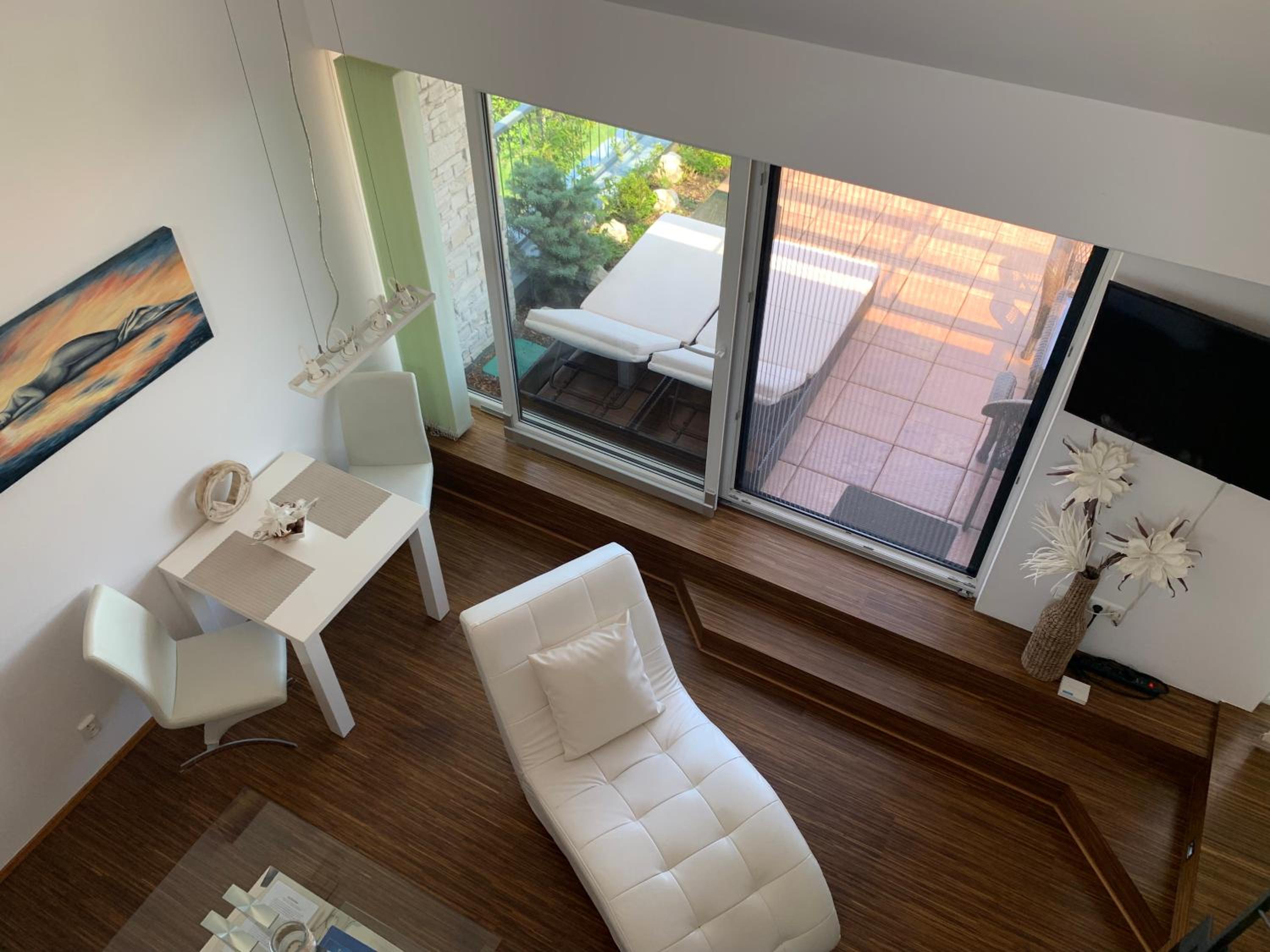 Apartmán Pálava 1 s terasou a výhledem na jezero
