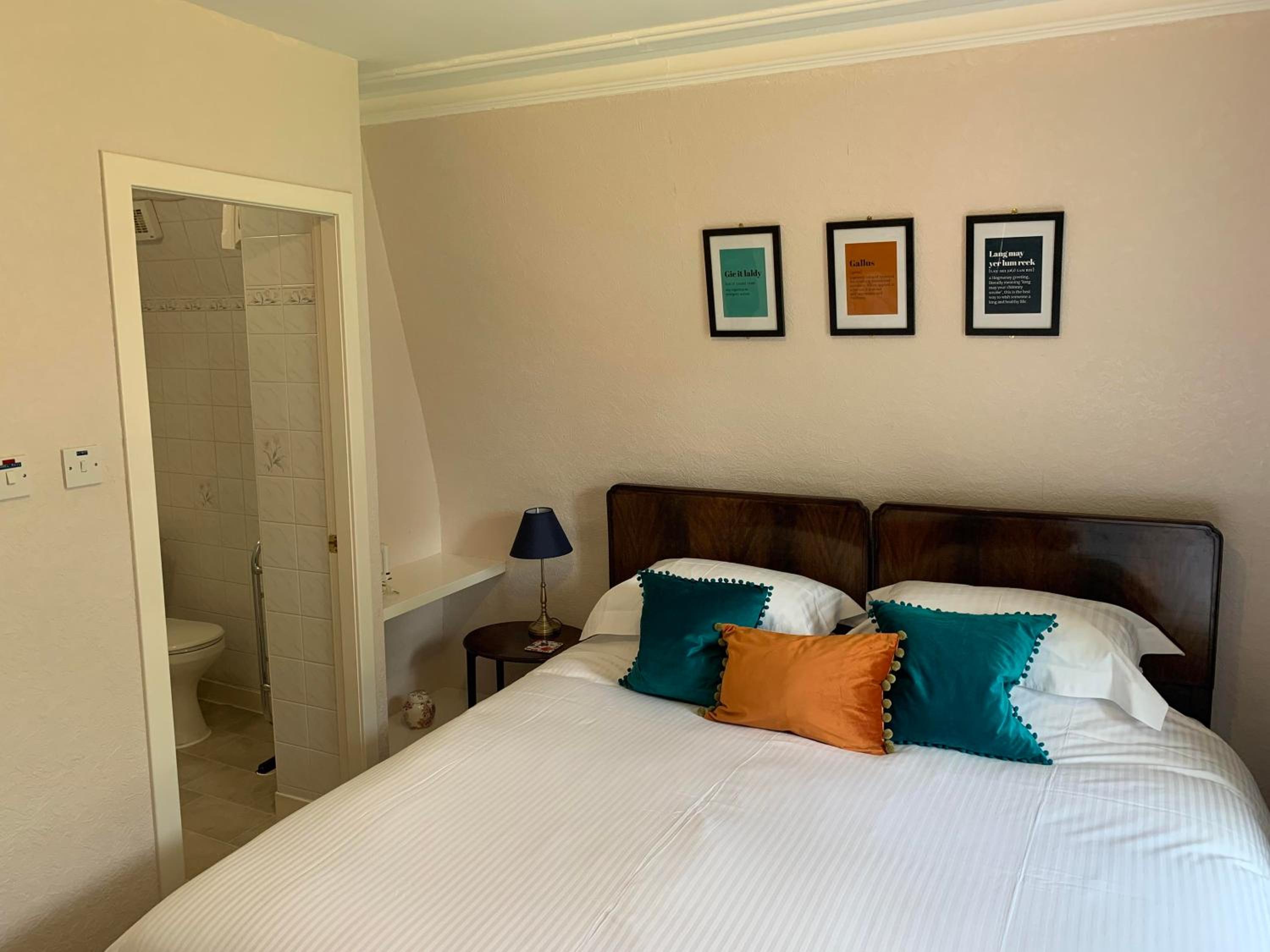Leven House Bed and Breakfast