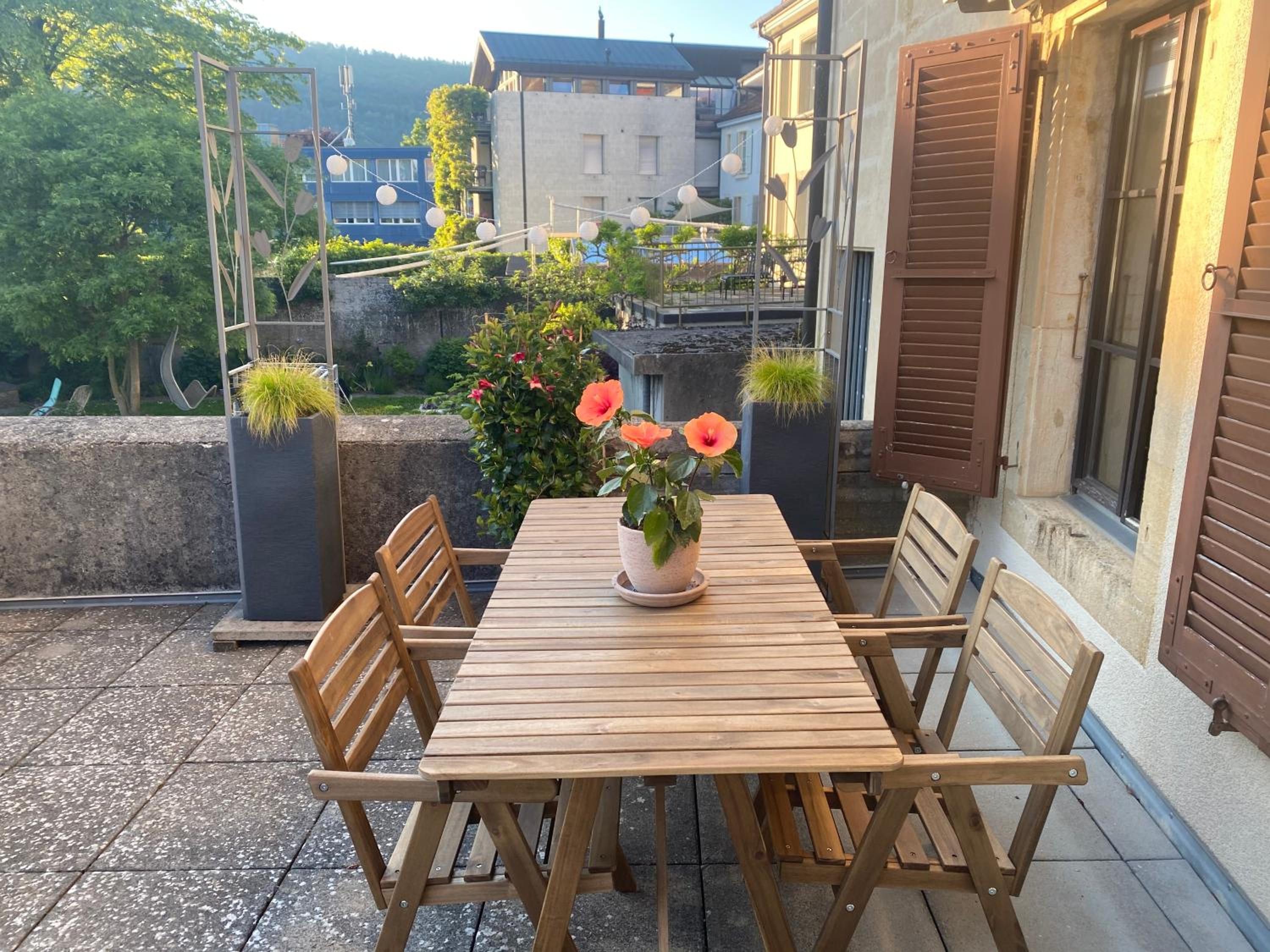 Joline private guest apartment feel like home
