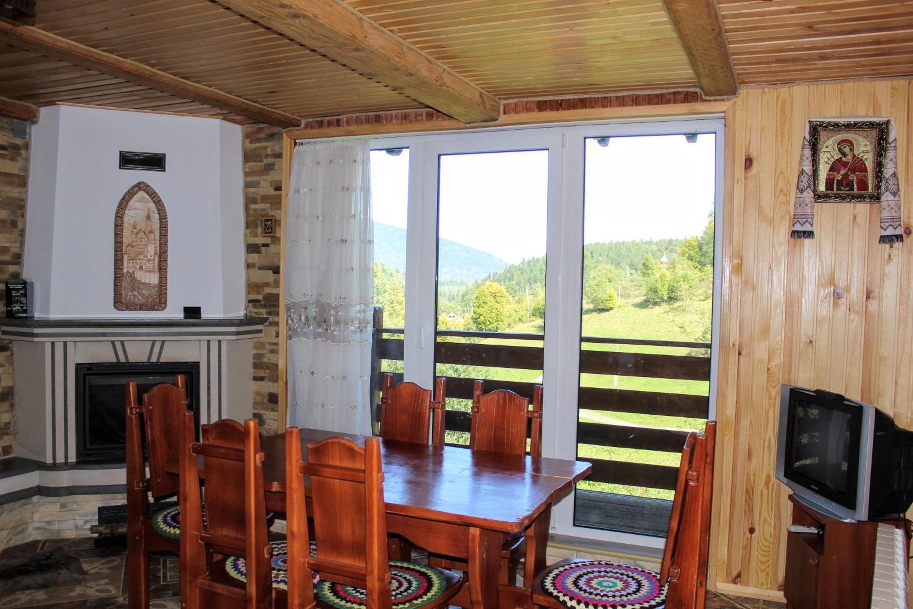 Cottage "Karpatske Shale" view 3