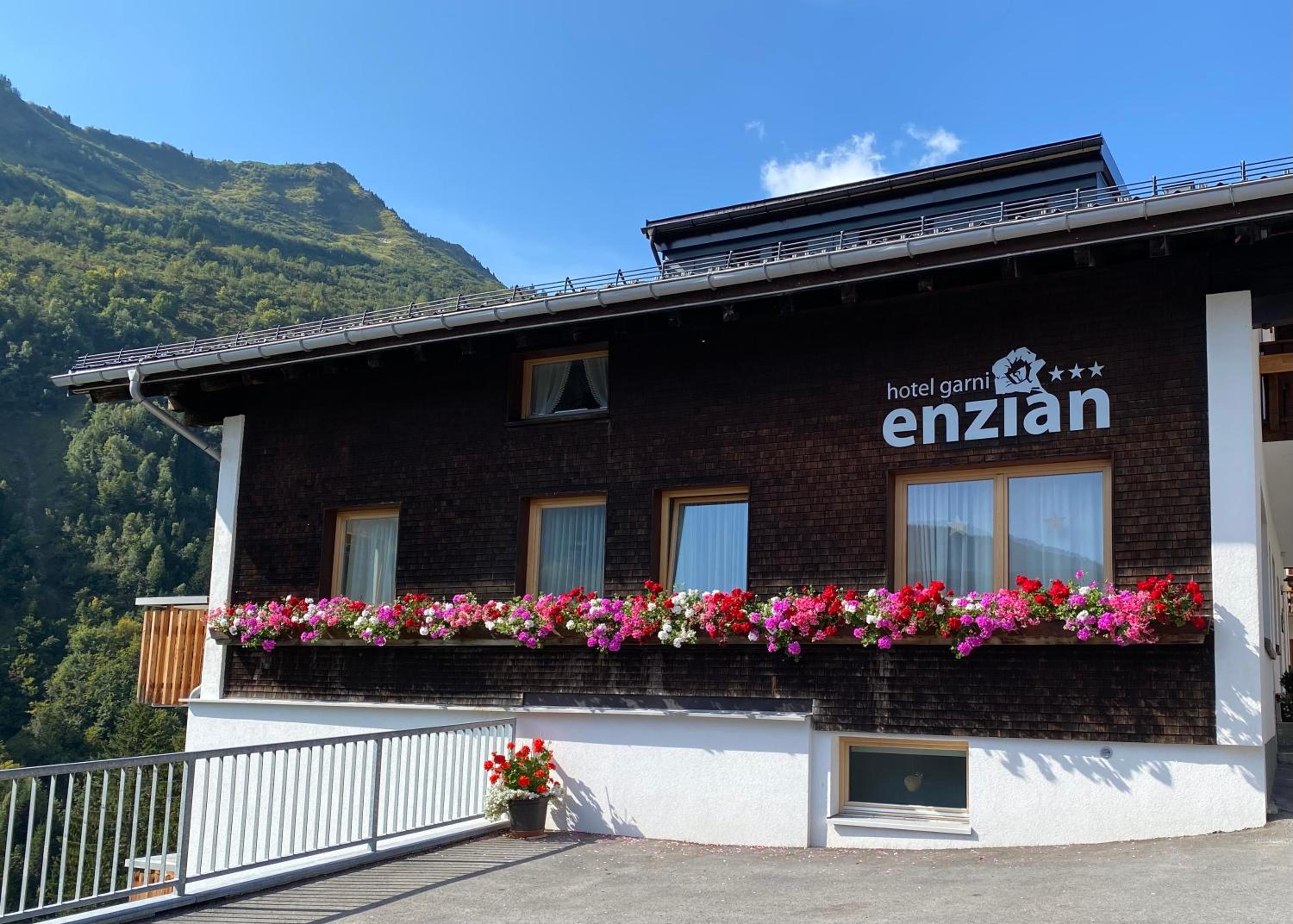 Hotel Garni Enzian