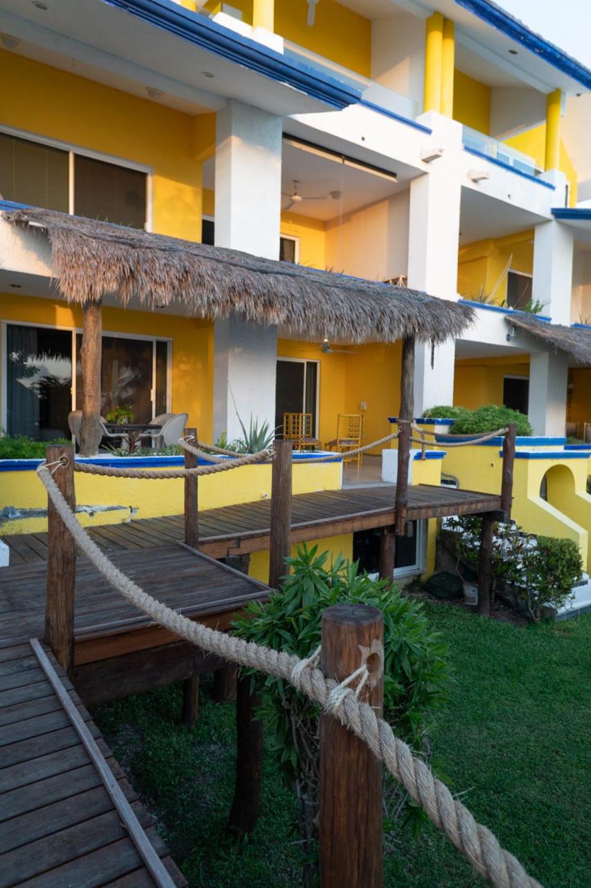 Casa Bonita and villas