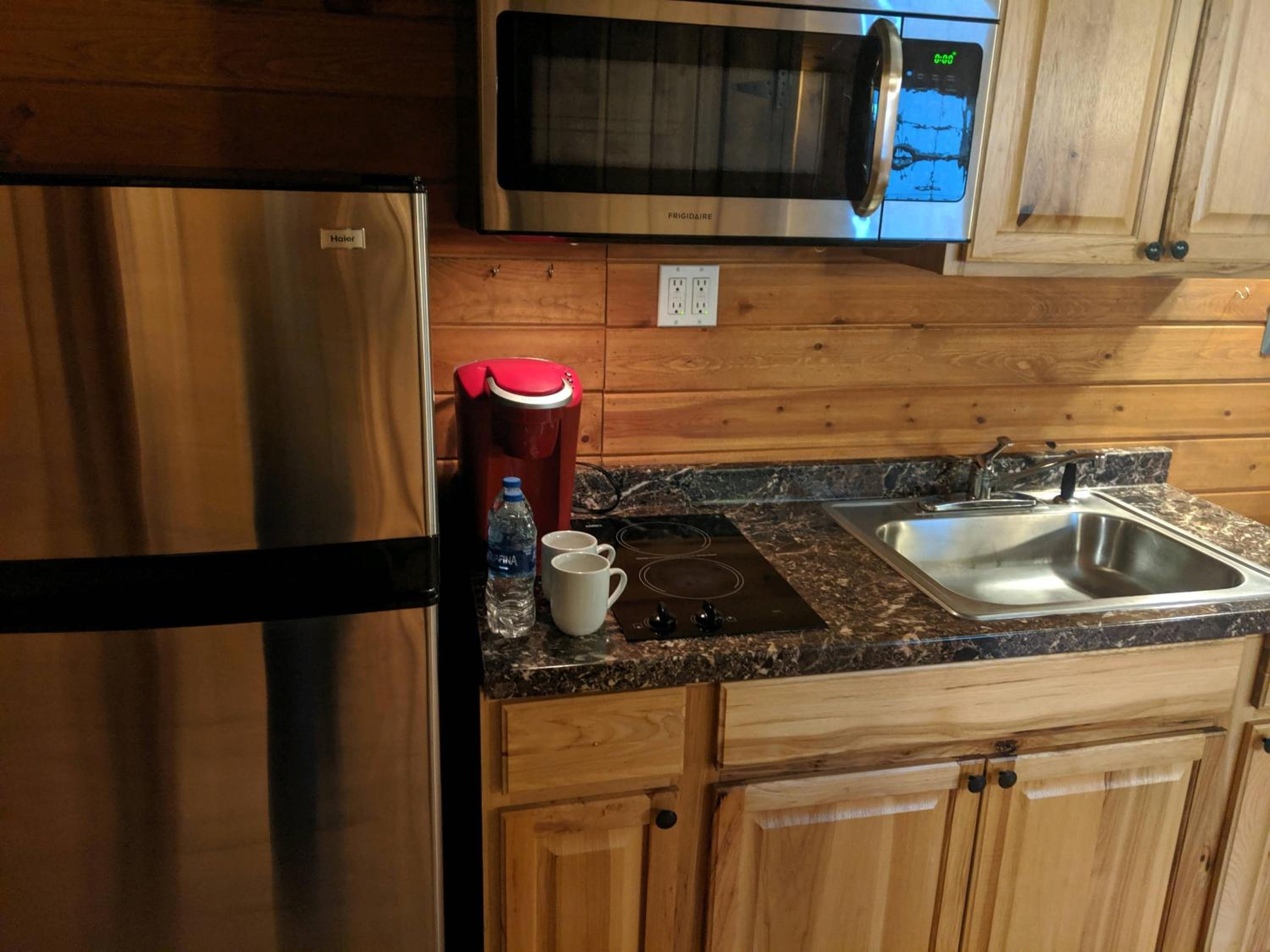 Stateline Cabin