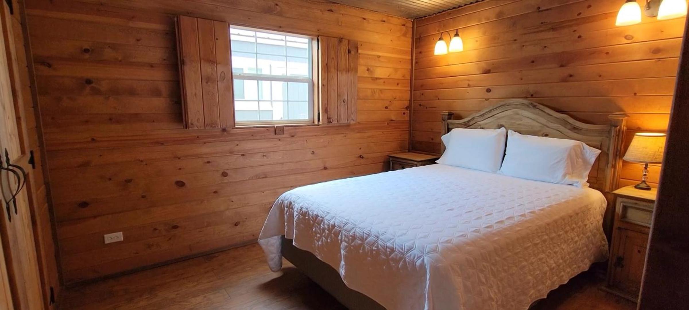 Stateline Cabin