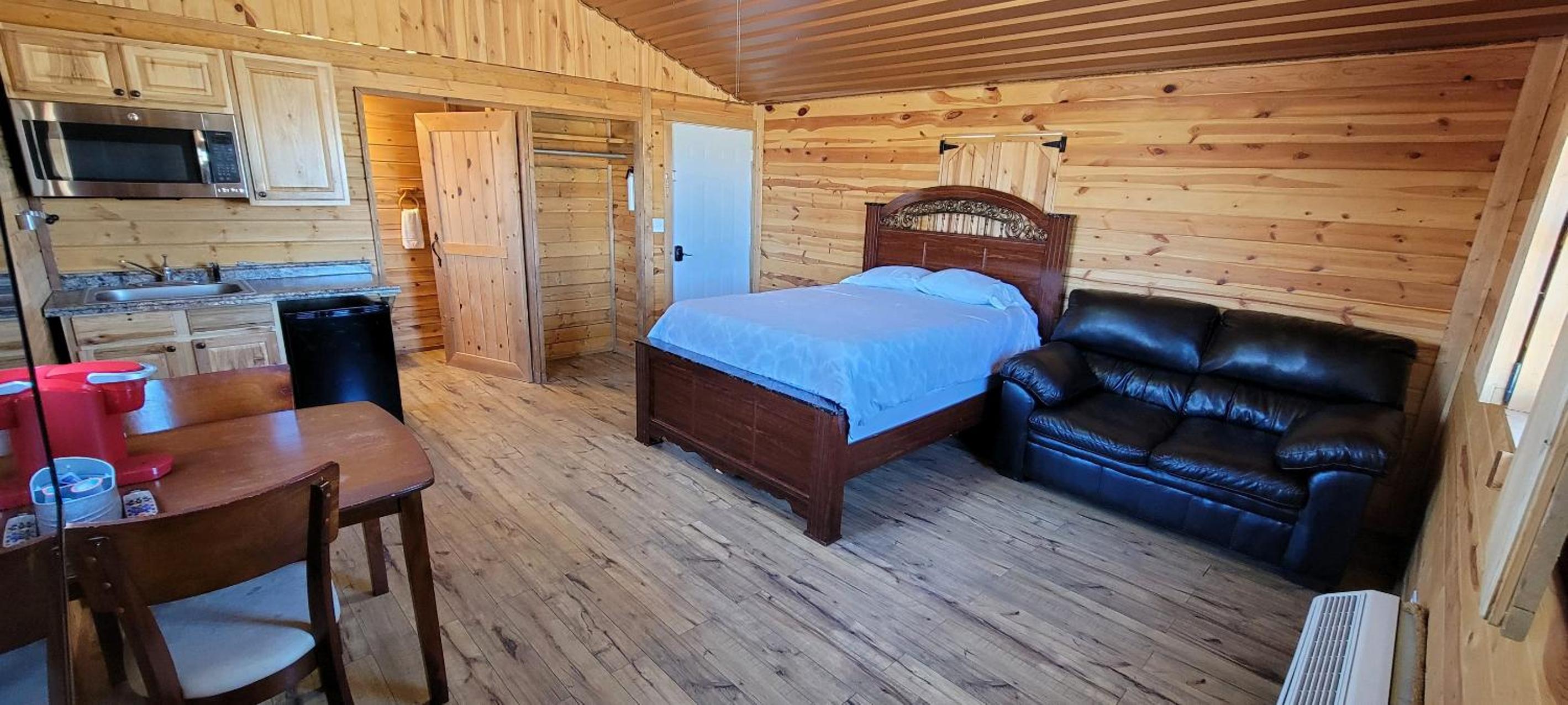 Stateline Cabin