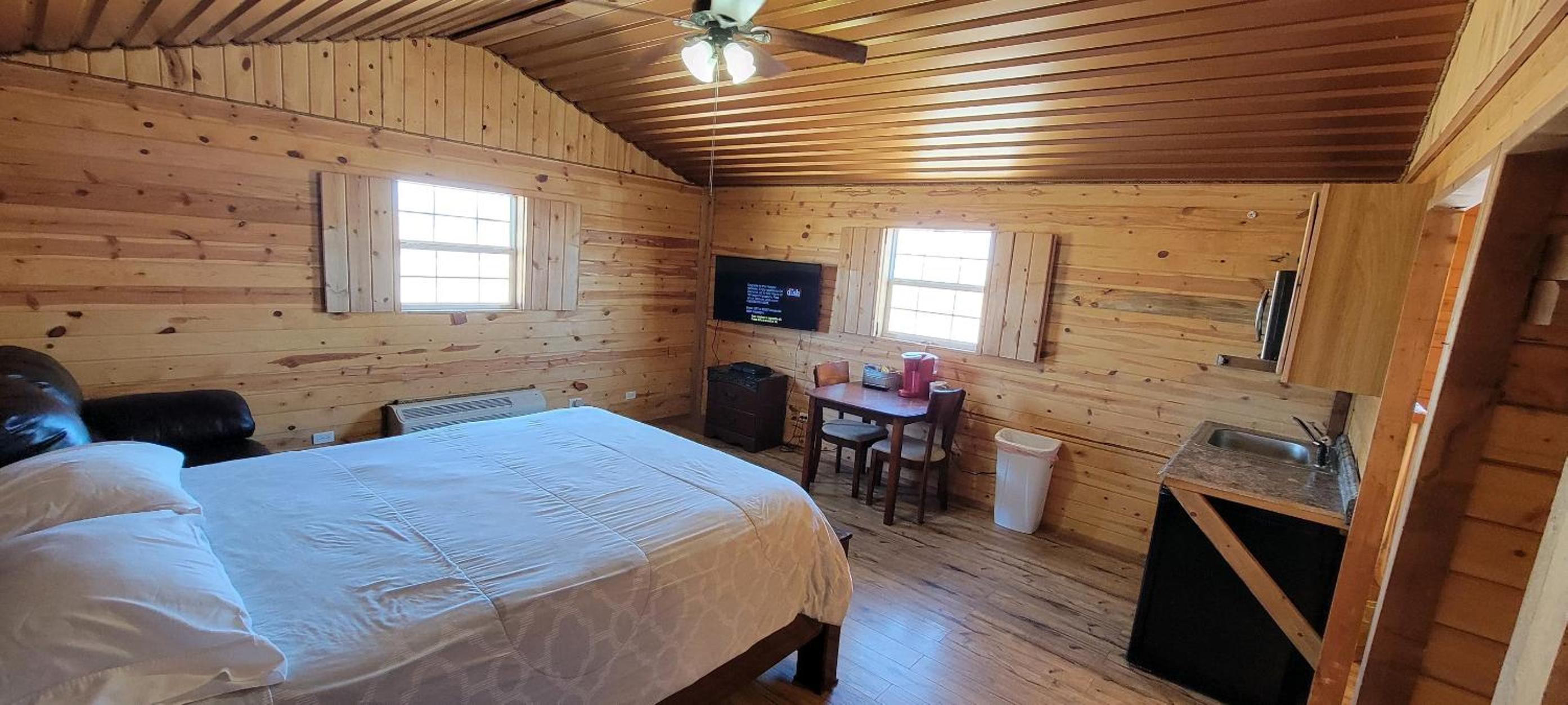 Stateline Cabin
