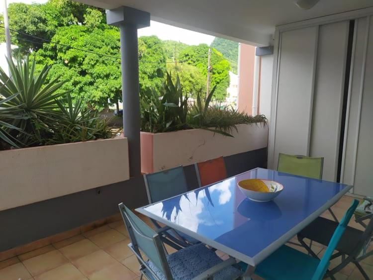 Charmant appartement en bord de mer avec piscine view 4