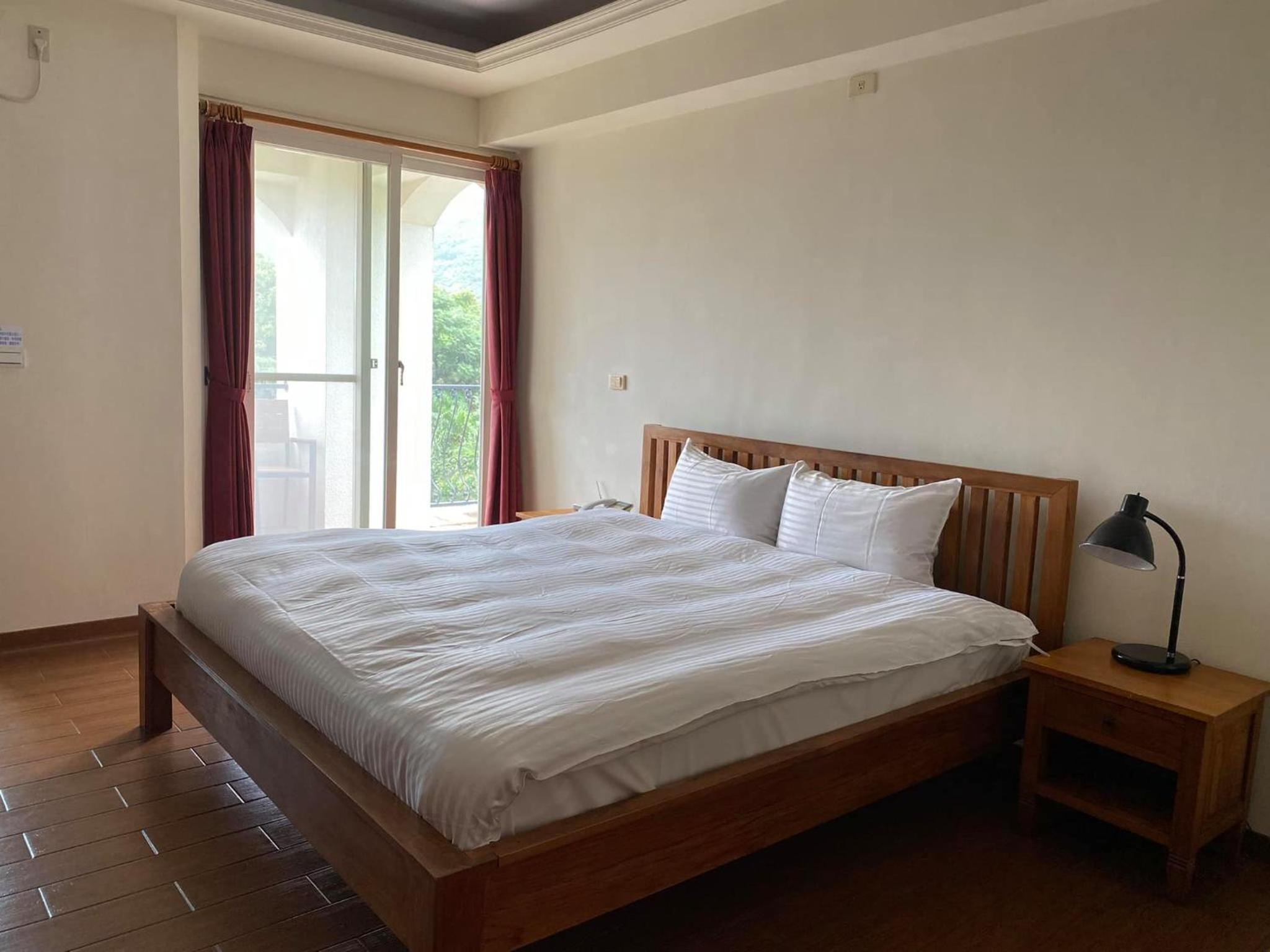Mamalulu Hostel