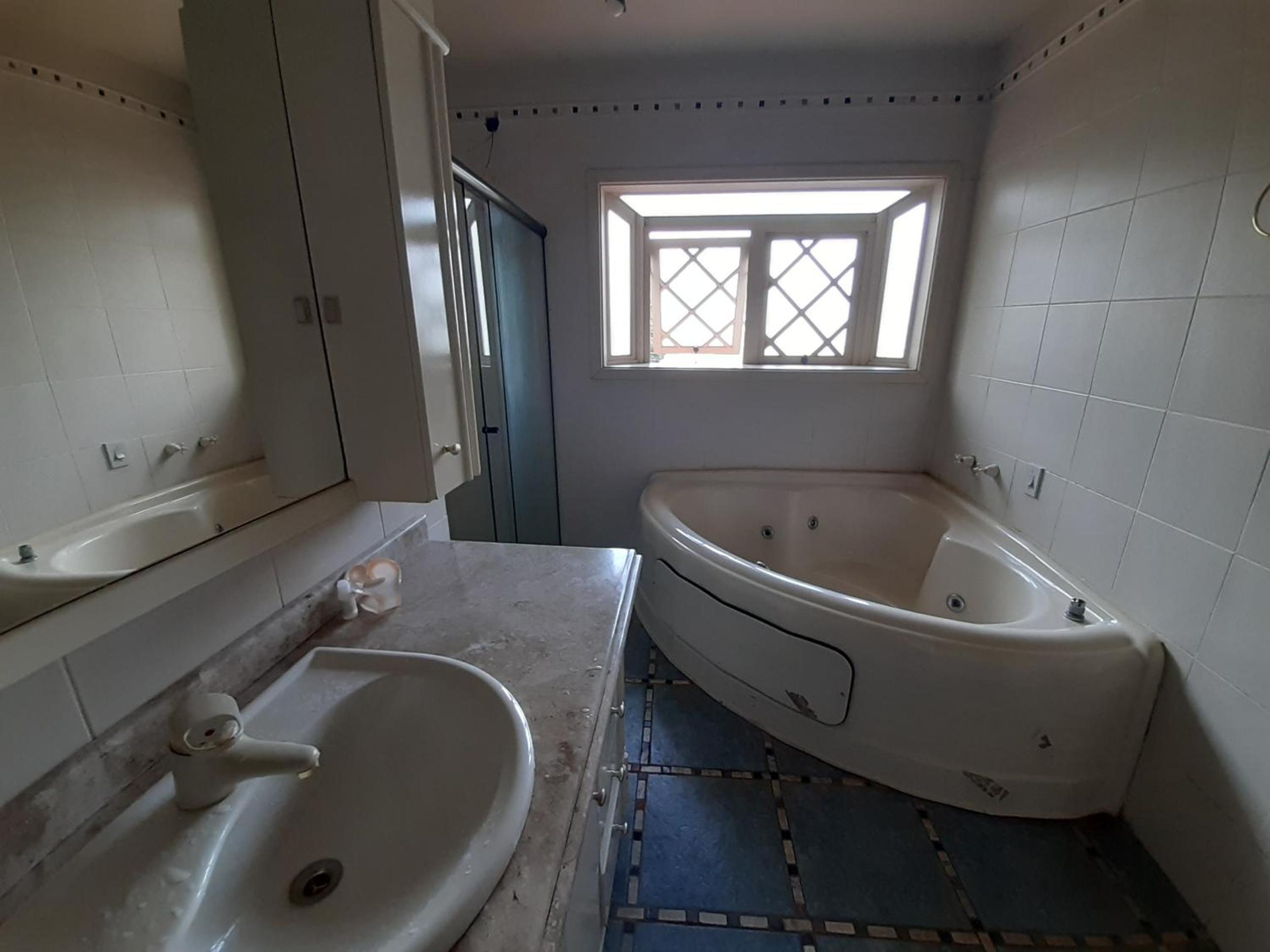 Casa do Bosque, espaçosa e confortável em condominio espetacular, 5 min centro!