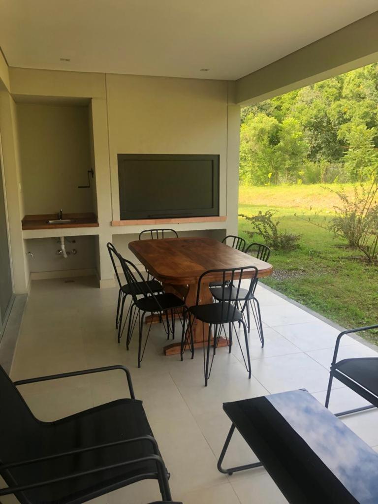DEPARTAMENTO para 4 personas EN BARRIO CERRADO!!