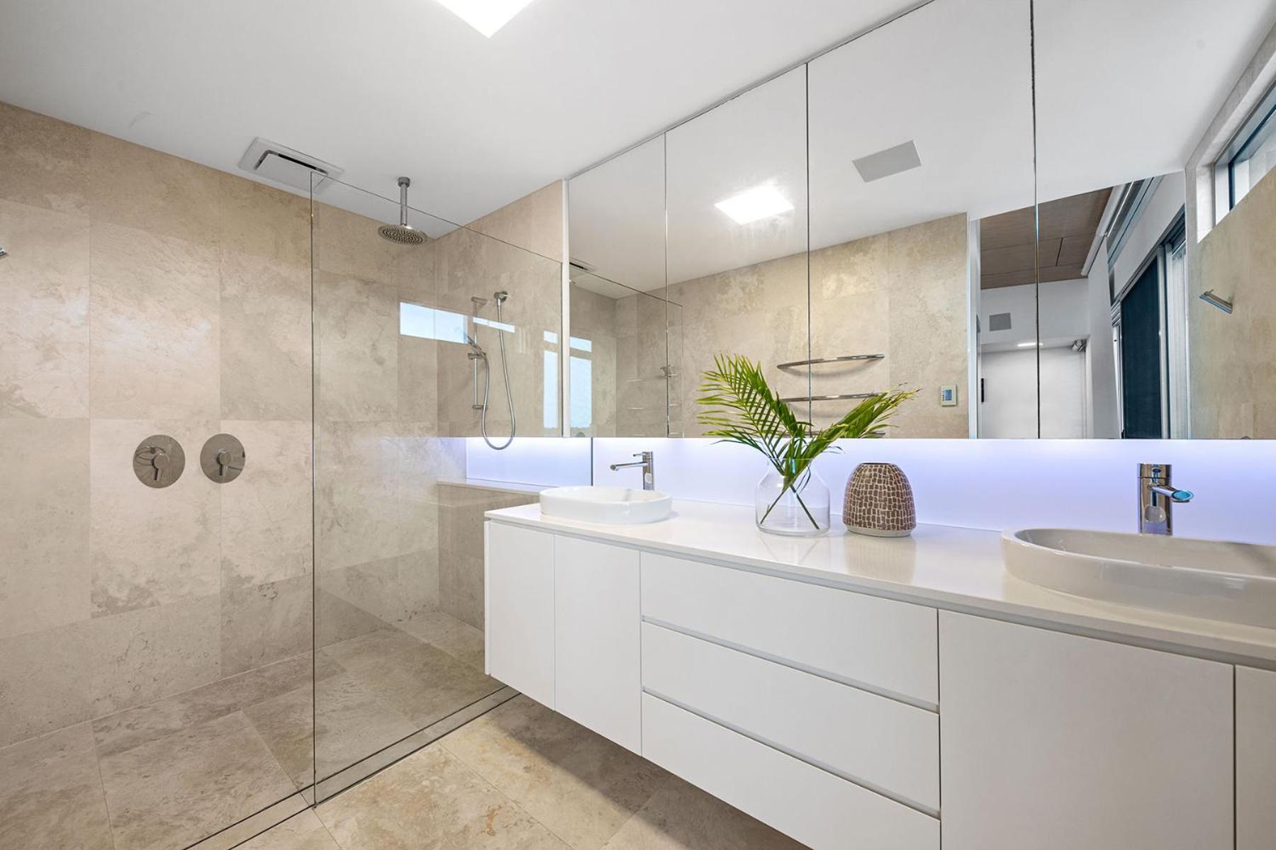 Modern Riverview Escape with Private Pool