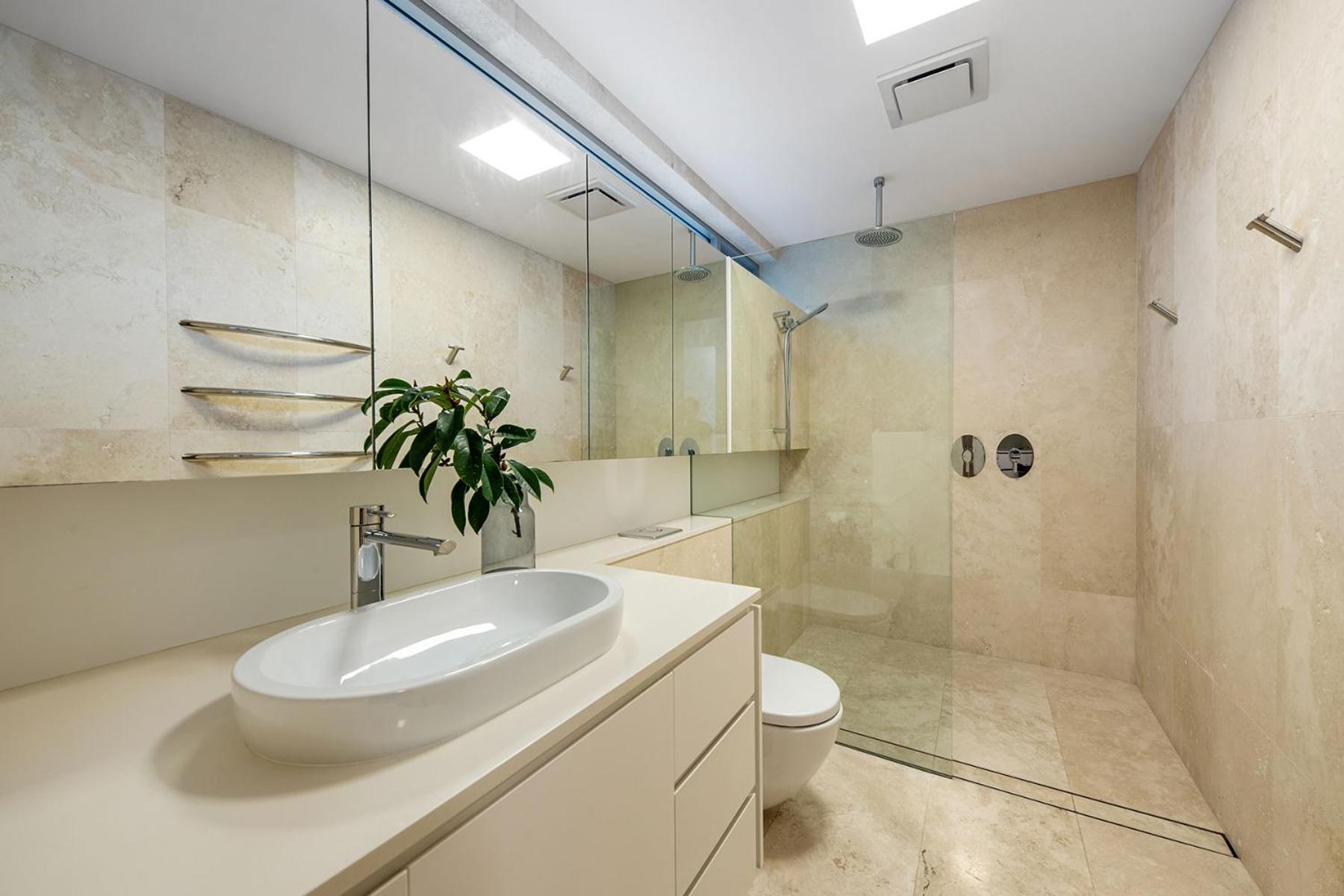 Modern Riverview Escape with Private Pool