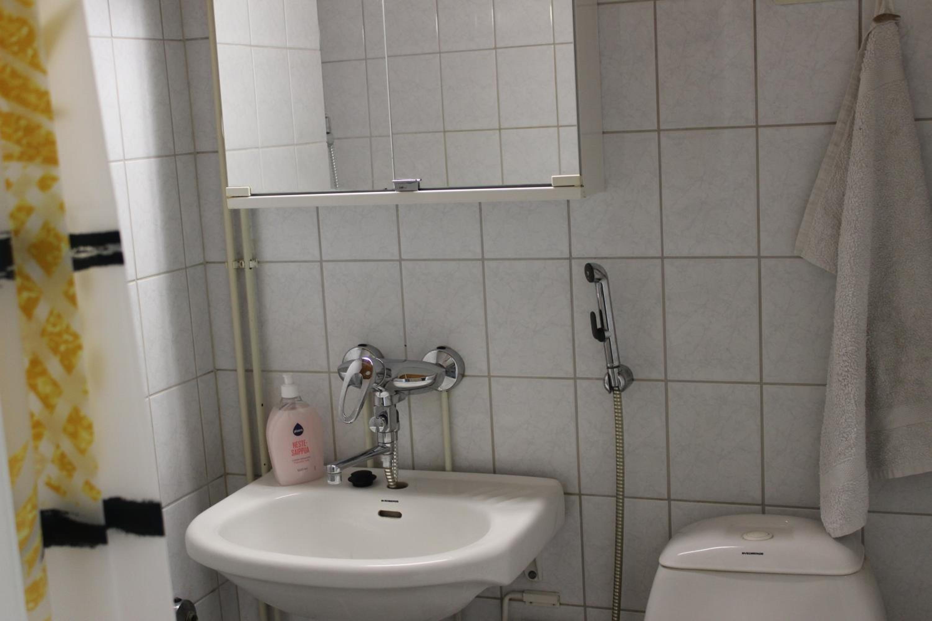 Photo 9