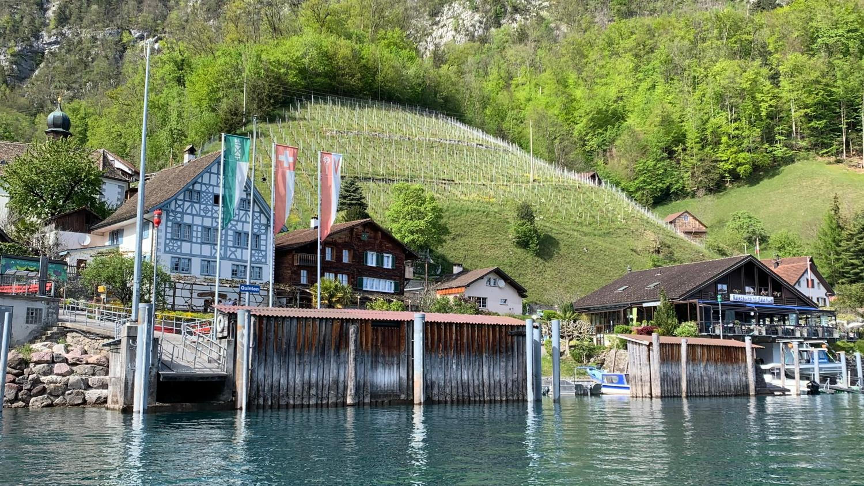 Luxuriöses Galerie-Penthouse direkt am Walensee