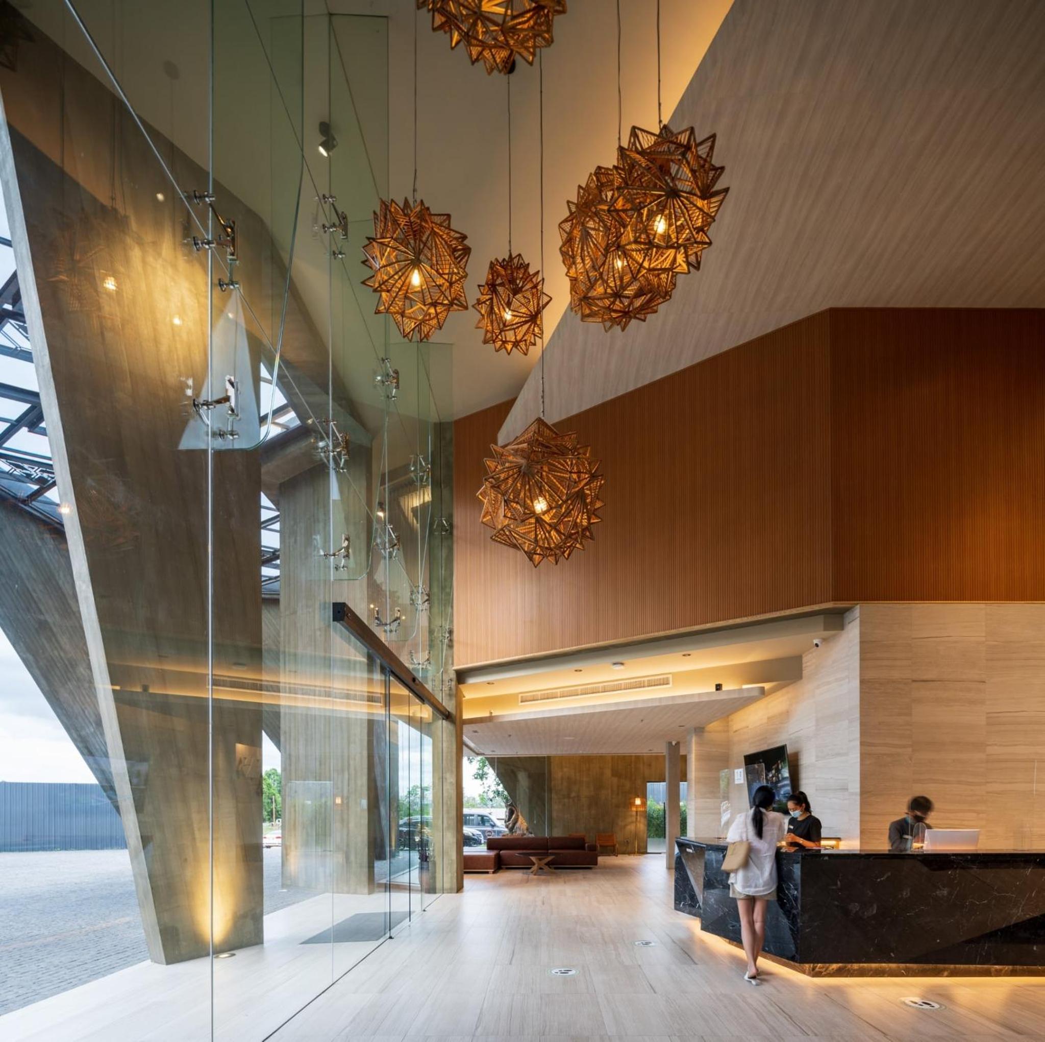 The Signature Hotel Airport 175