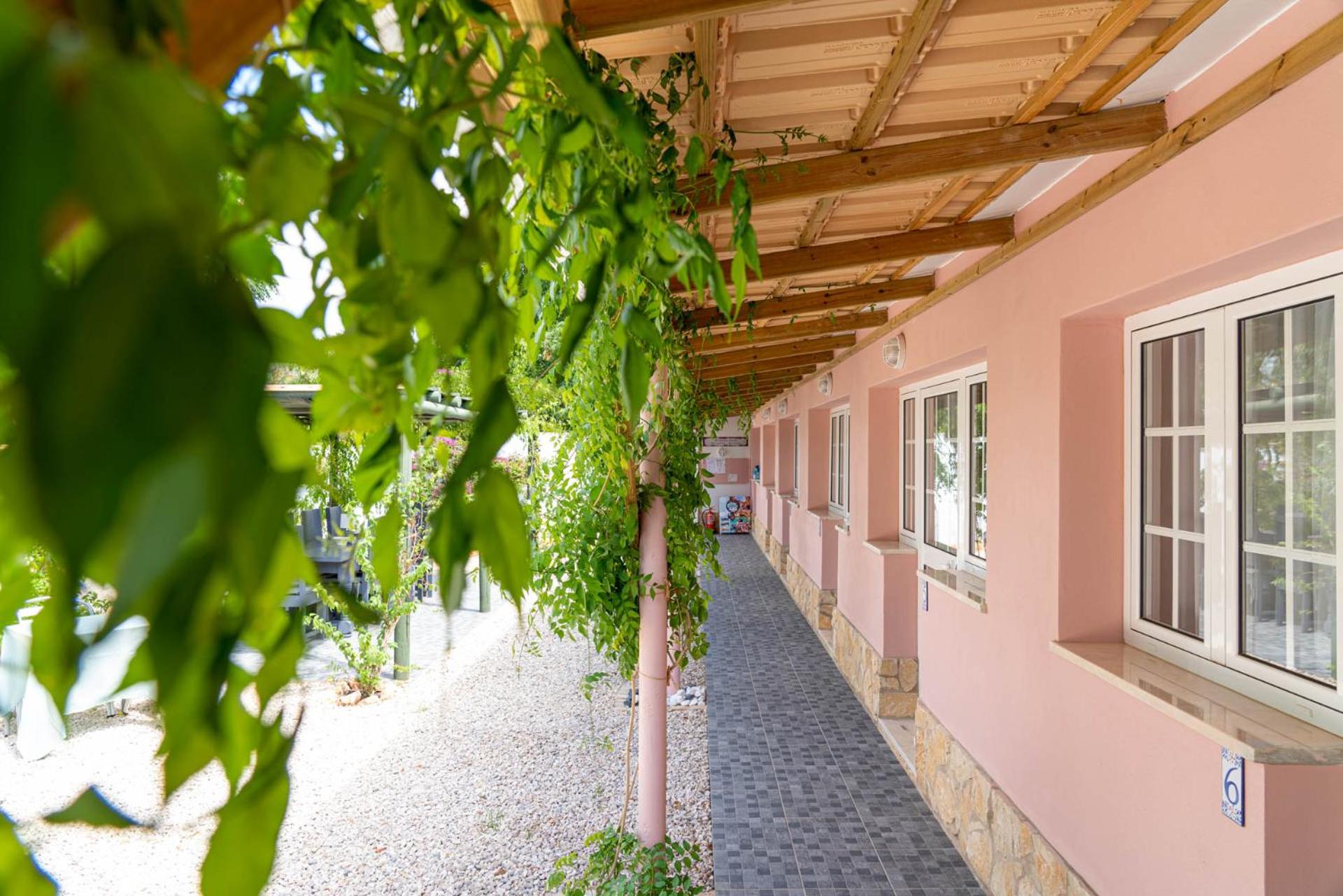 Quinta Aida Cottage and B&B Suites
