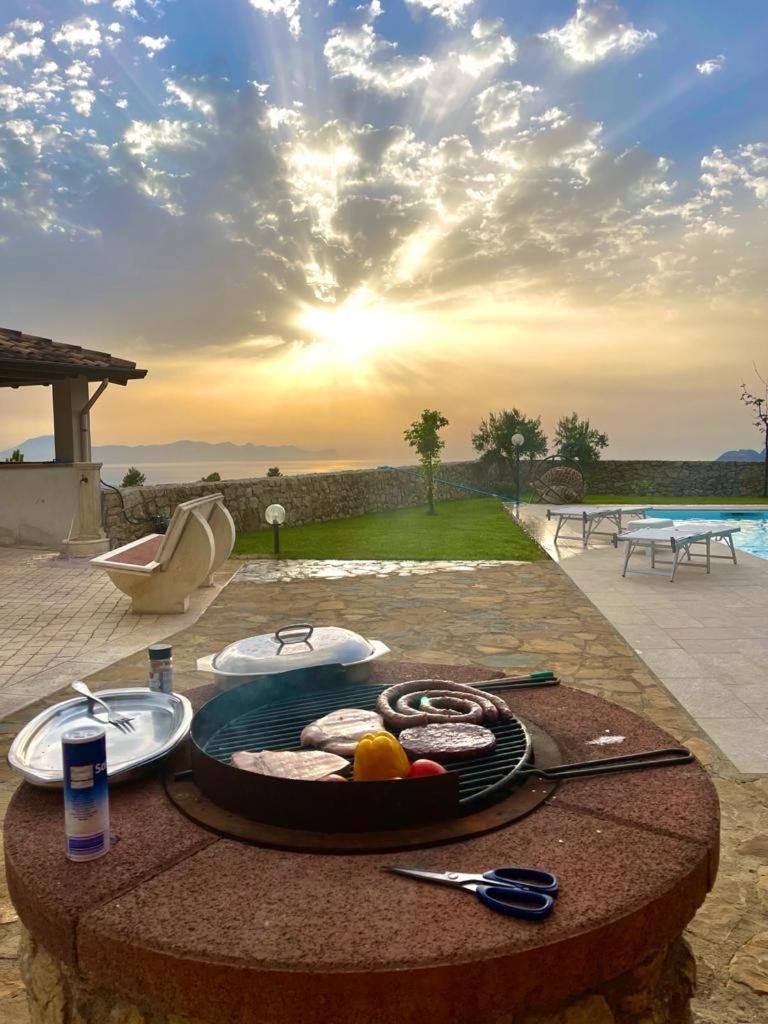 Villa Romitello con Piscina Total Relax view 4
