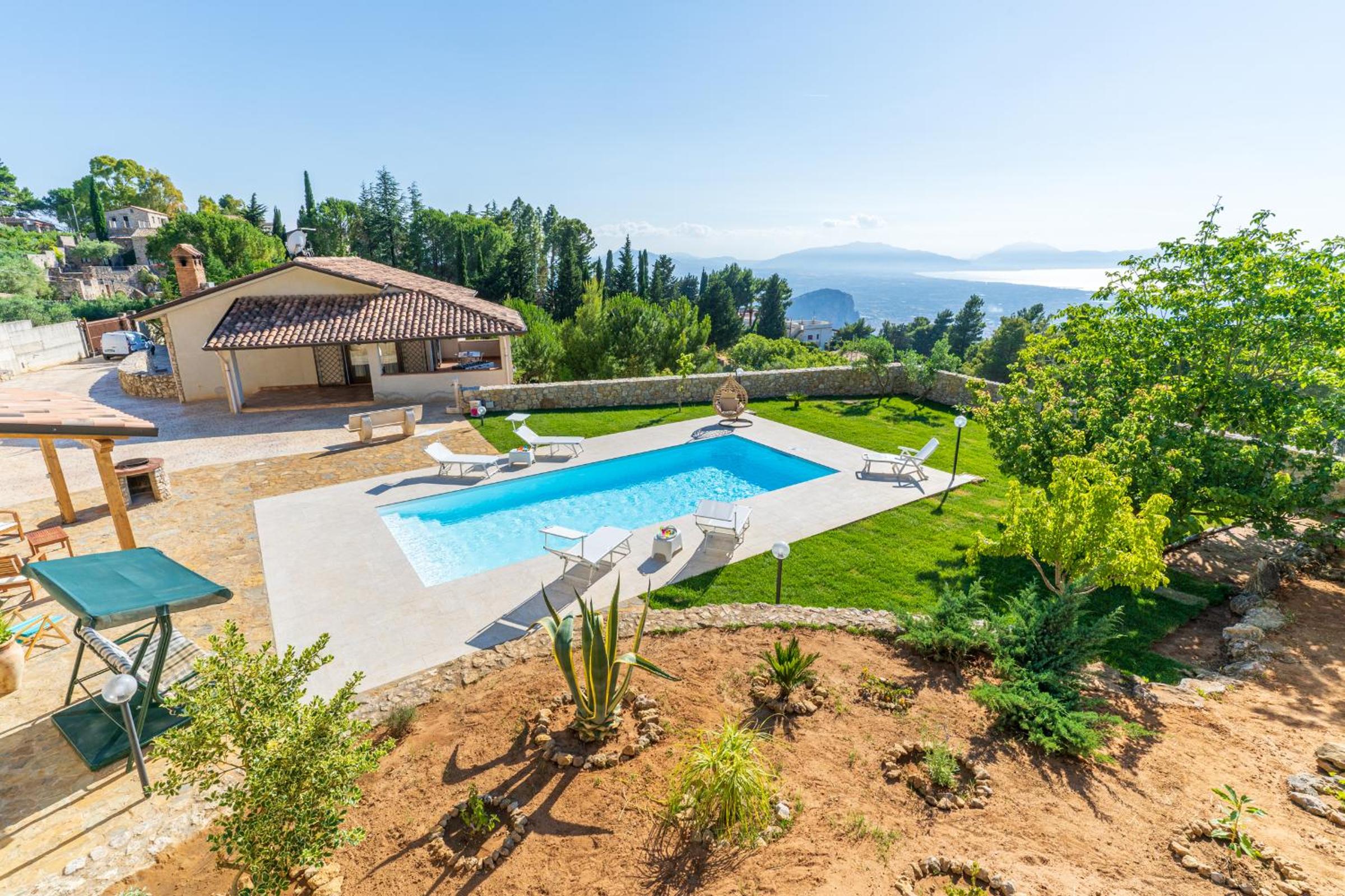 Villa Romitello con Piscina Total Relax view 5