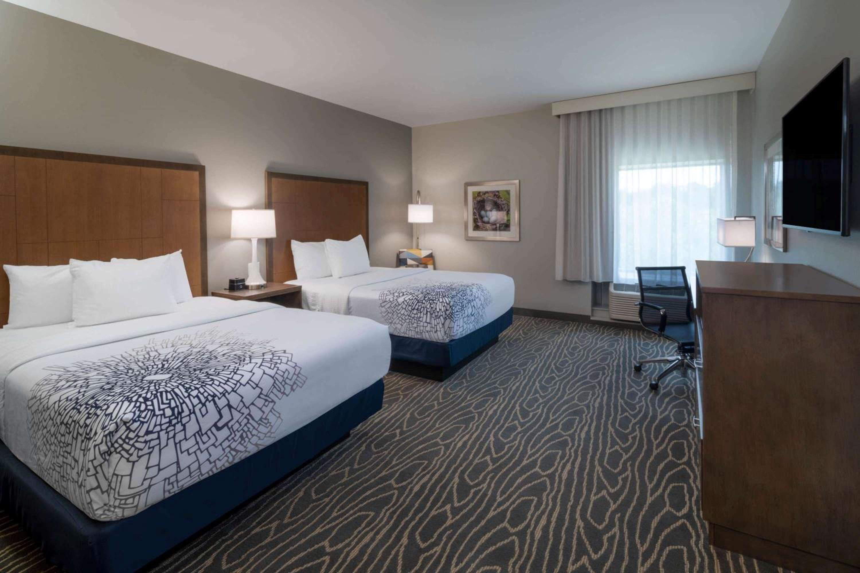 Tifton Vacations - La Quinta Inn  Suites by Wyndham Tifton - Property Image 5