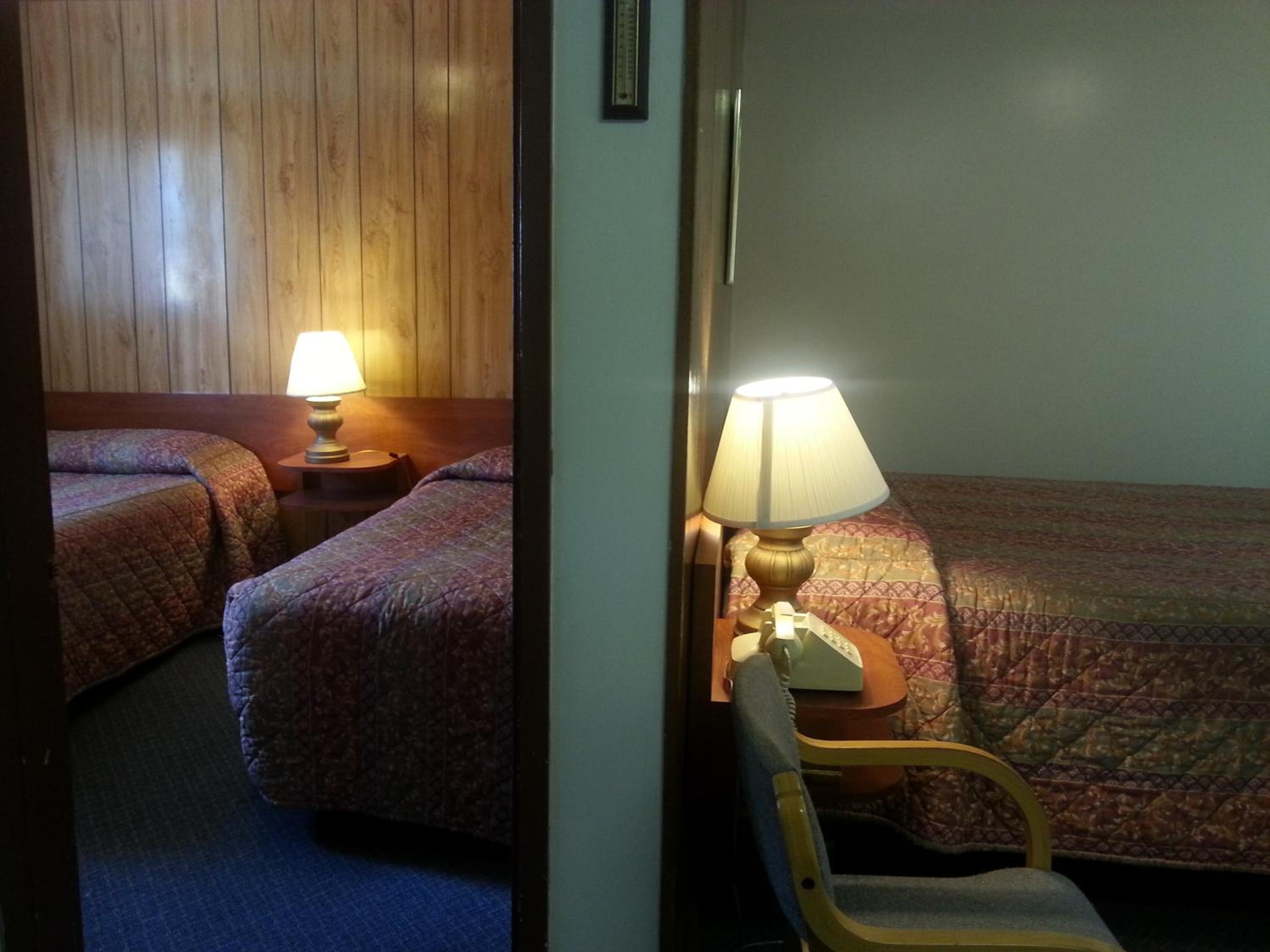 Evening Star Motel