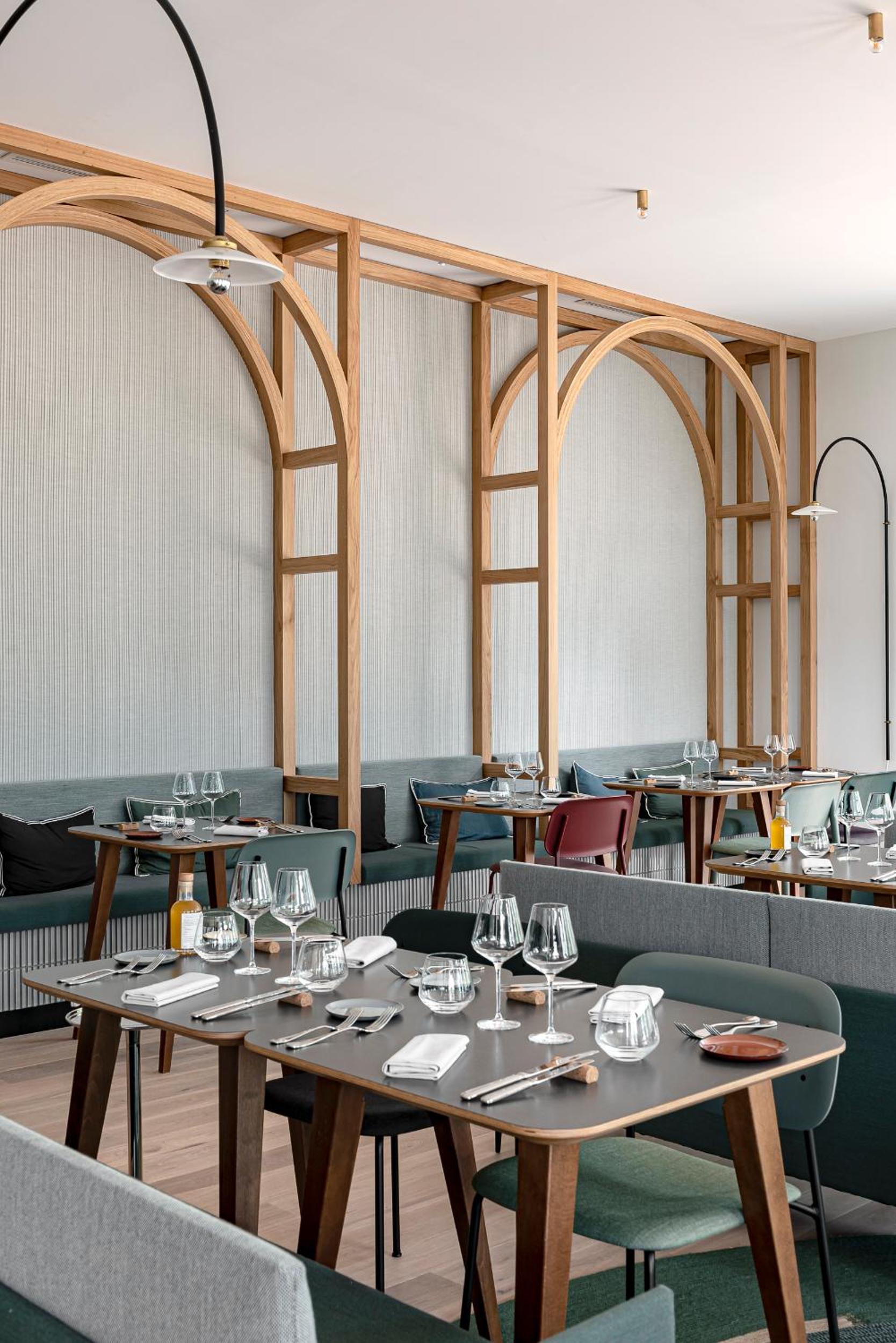 restaurant