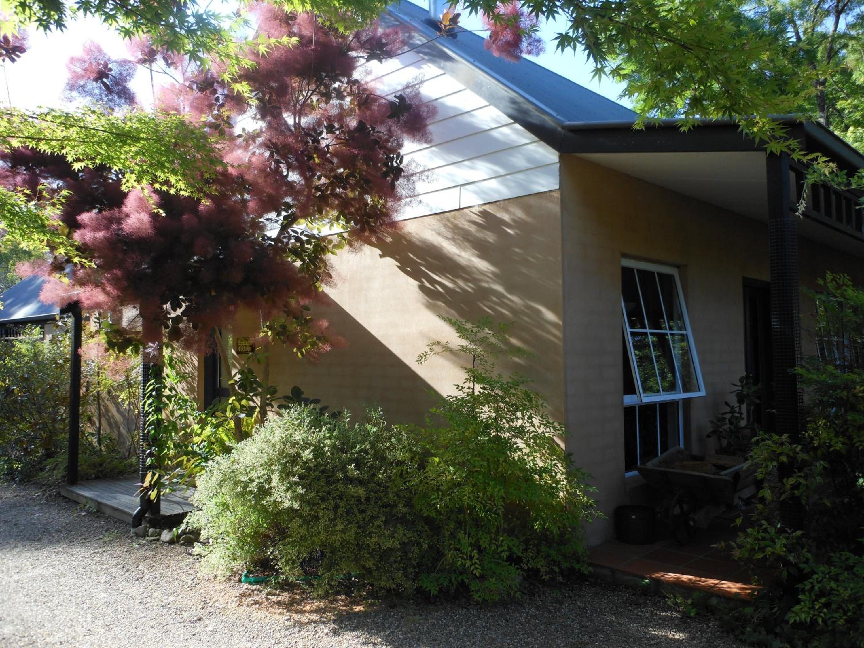 Merrimeet Cottages