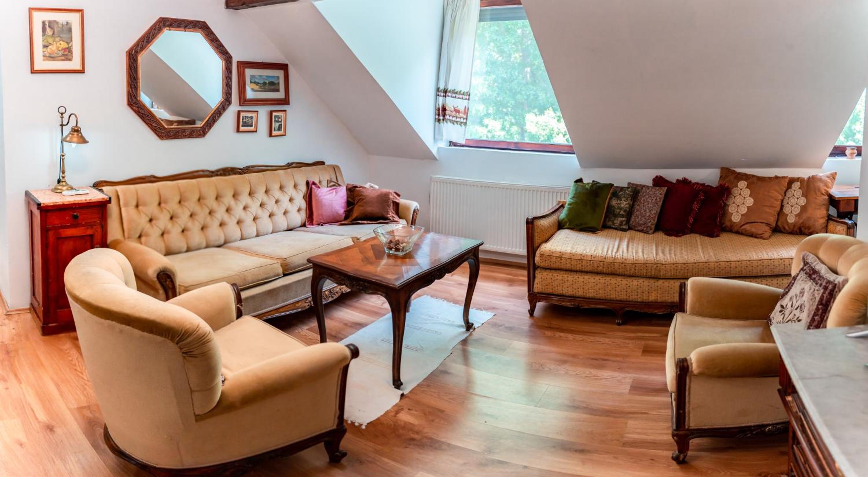 lounge