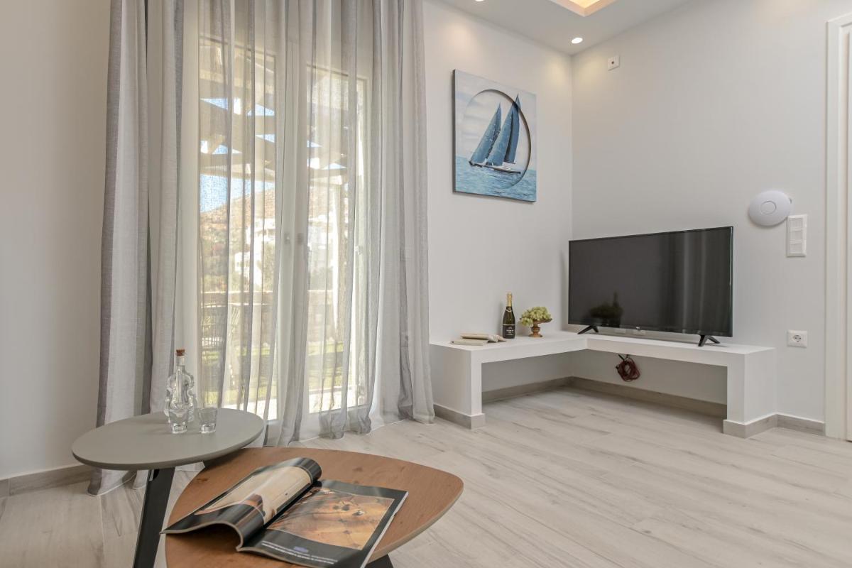 Bazeos Villa en Agkidia